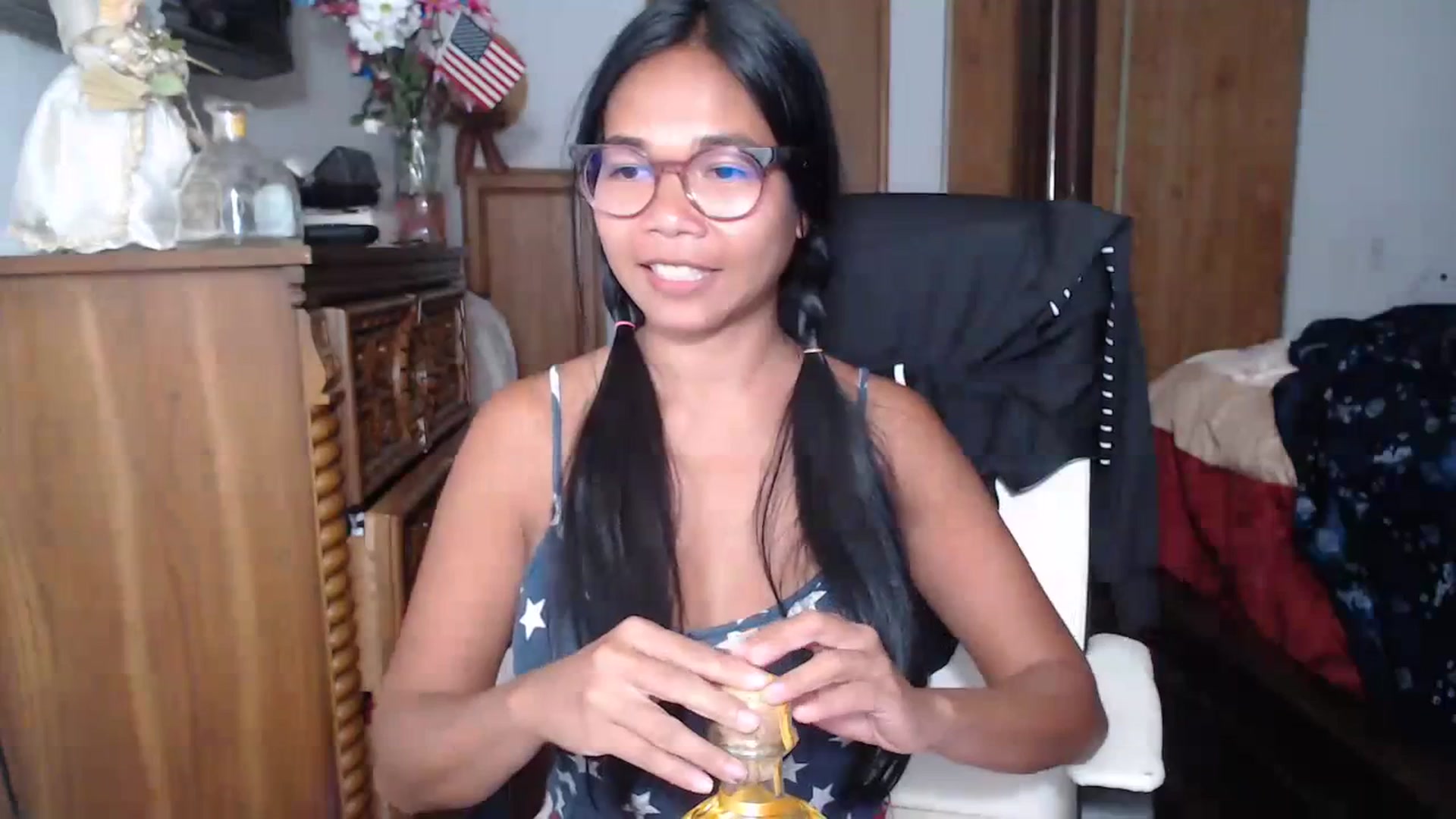 Gallery image thumbnail from Littlekai2023's myfreecams stream on, 07/02/2023, 17:07 image 4 of 20