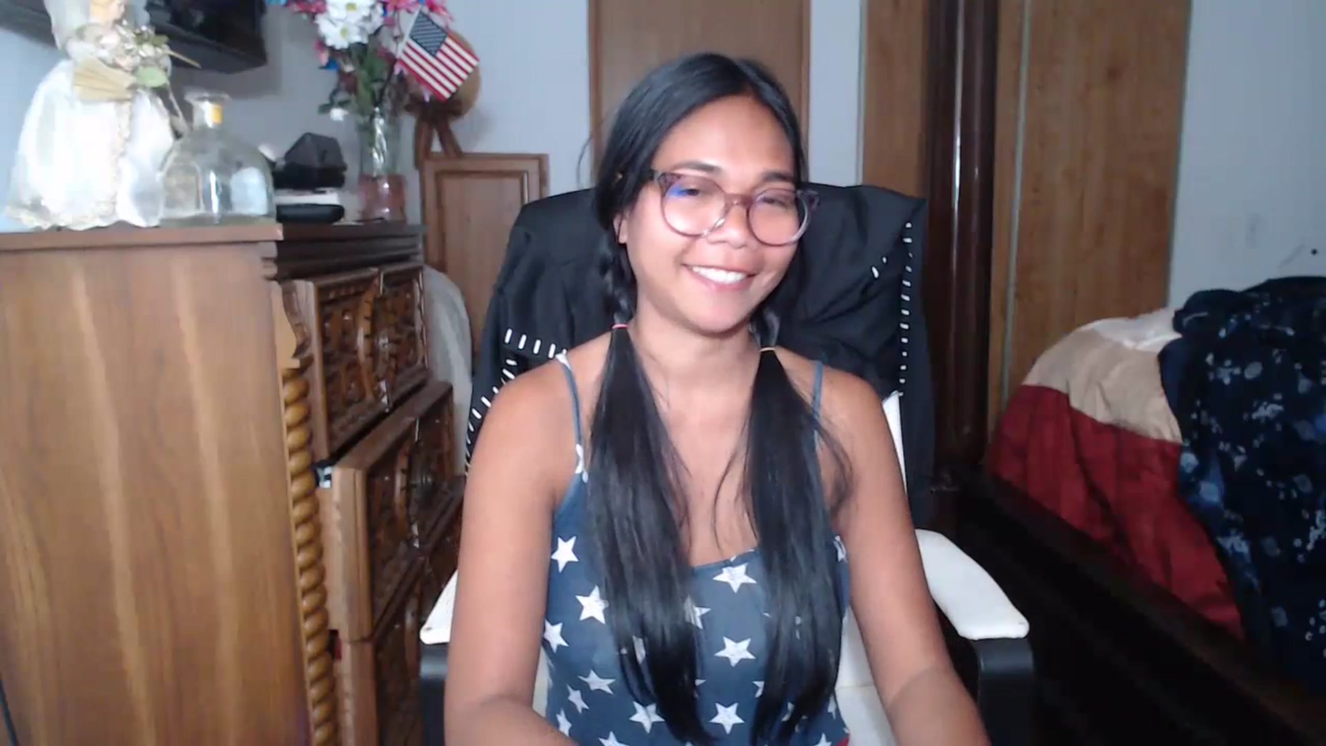 Gallery image thumbnail from Littlekai2023's myfreecams stream on, 07/02/2023, 17:07 image 2 of 20