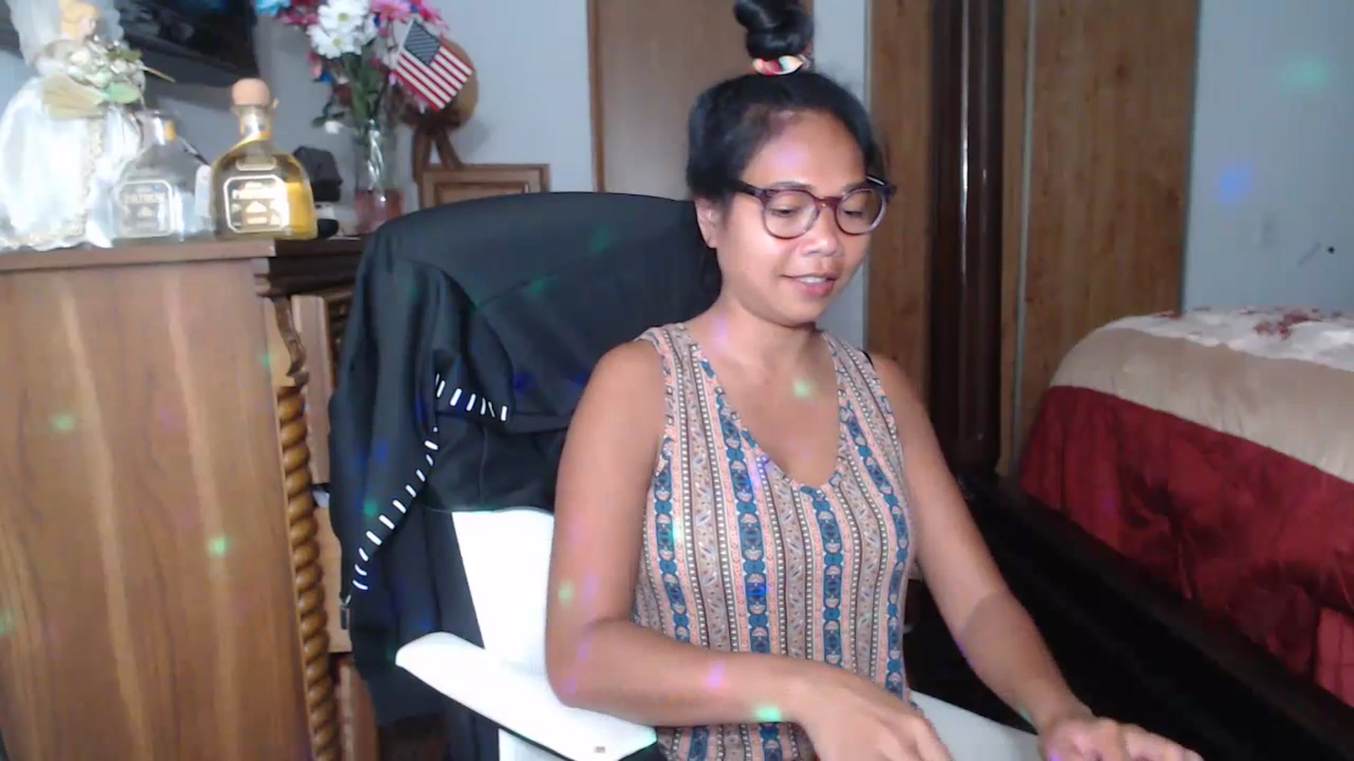Gallery image thumbnail from Littlekai2023's myfreecams stream on, 07/03/2023, 24:04 image 18 of 20