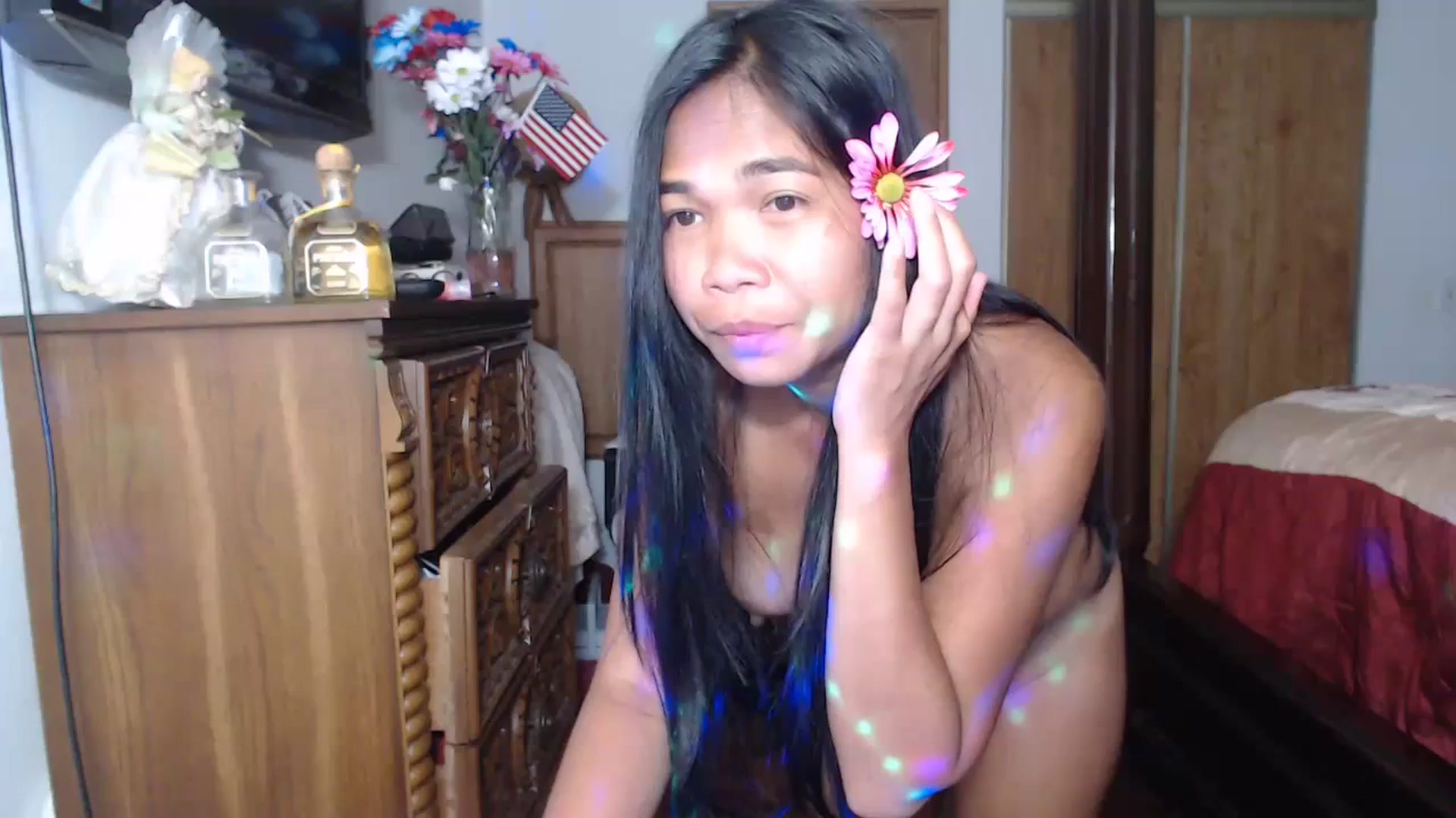 Gallery image thumbnail from Littlekai2023's myfreecams stream on, 07/03/2023, 04:26 image 12 of 20