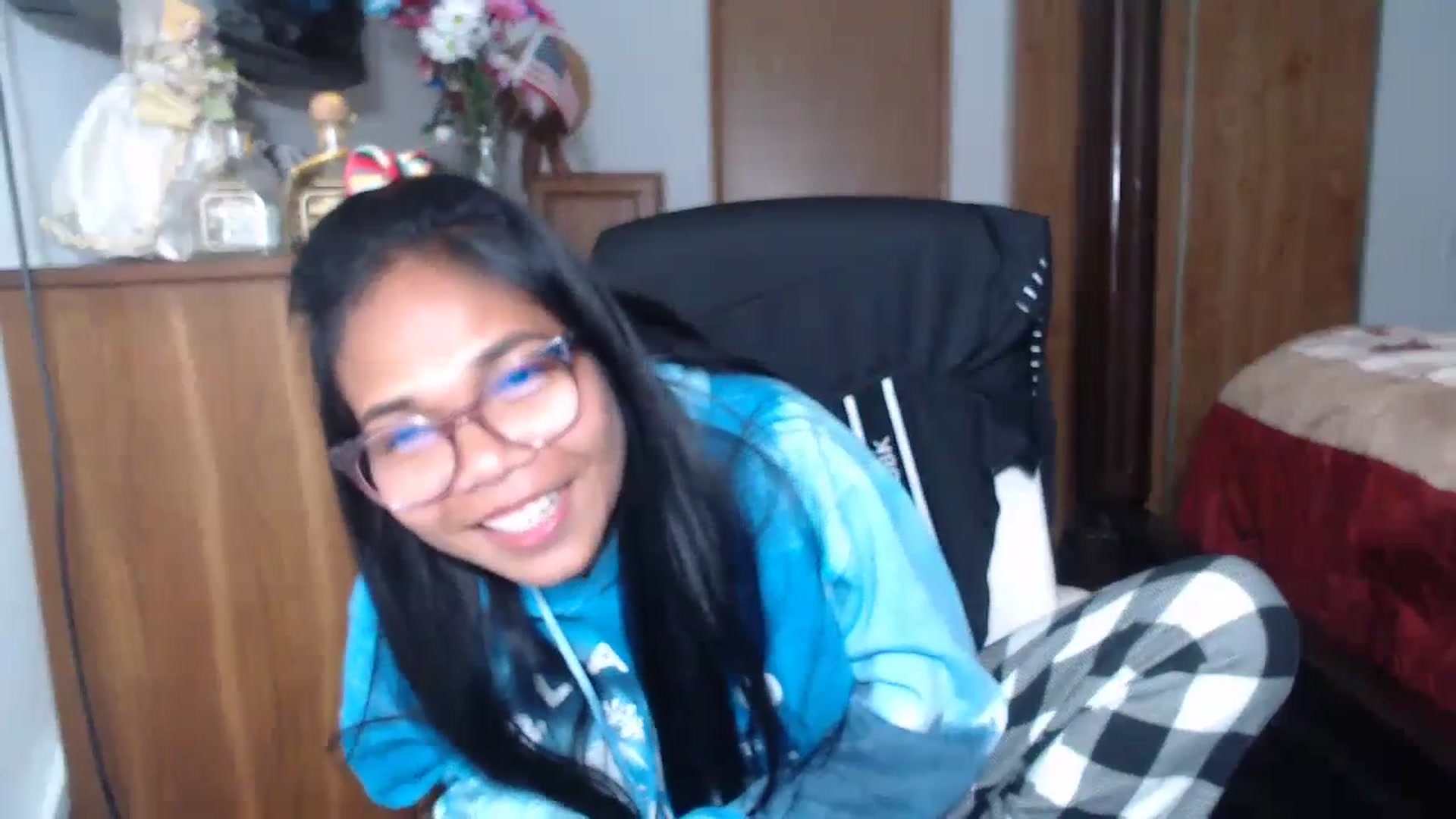Gallery image thumbnail from Littlekai2023's myfreecams stream on, 07/03/2023, 08:07 image 9 of 20