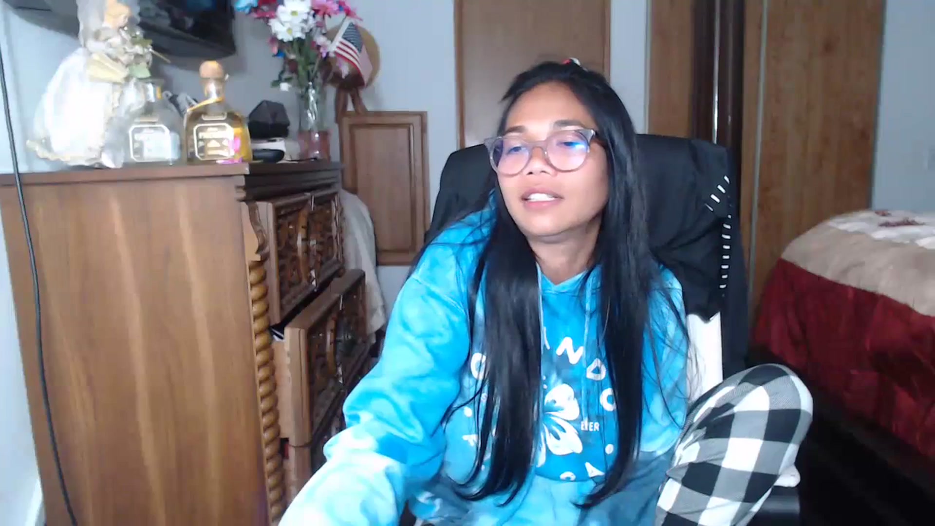Gallery image thumbnail from Littlekai2023's myfreecams stream on, 07/03/2023, 08:07 image 15 of 20