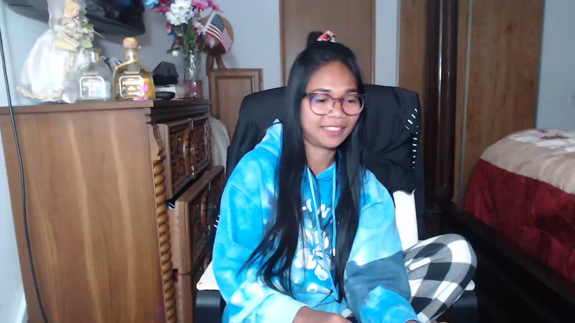 Gallery image thumbnail from Littlekai2023's myfreecams stream on, 07/03/2023, 08:07 image 5 of 20