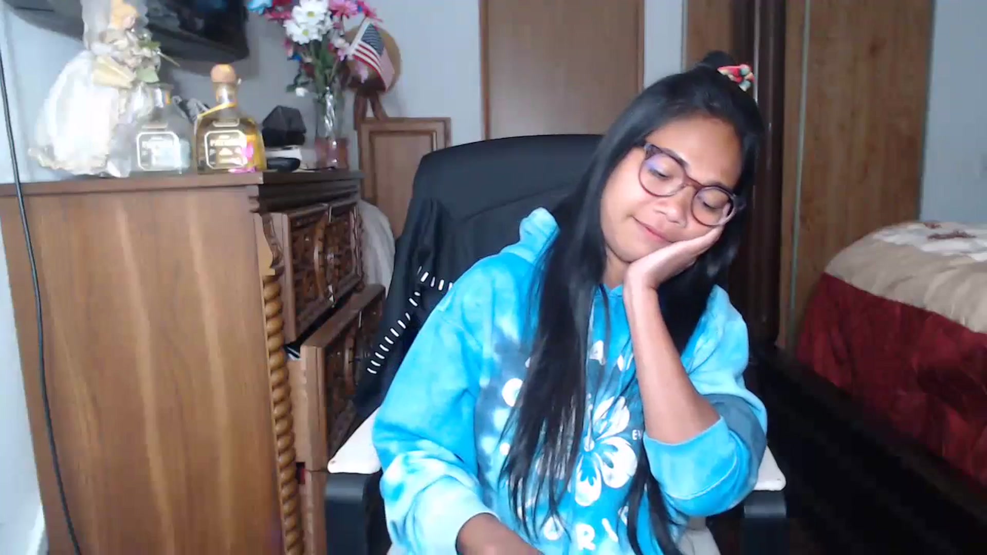 Gallery image thumbnail from Littlekai2023's myfreecams stream on, 07/03/2023, 08:07 image 4 of 20