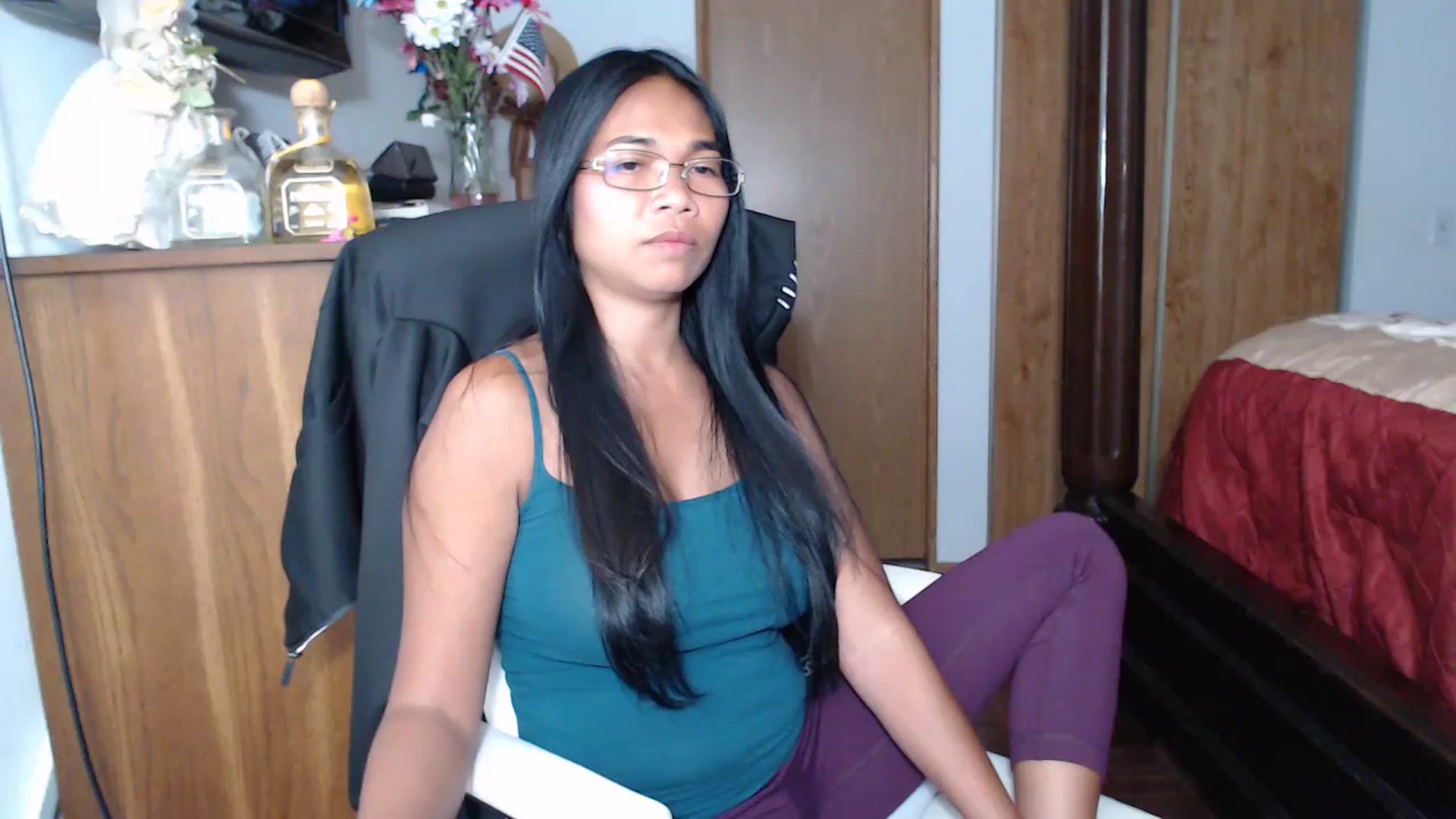 Gallery image thumbnail from Littlekai2023's myfreecams stream on, 07/04/2023, 24:01 image 15 of 20
