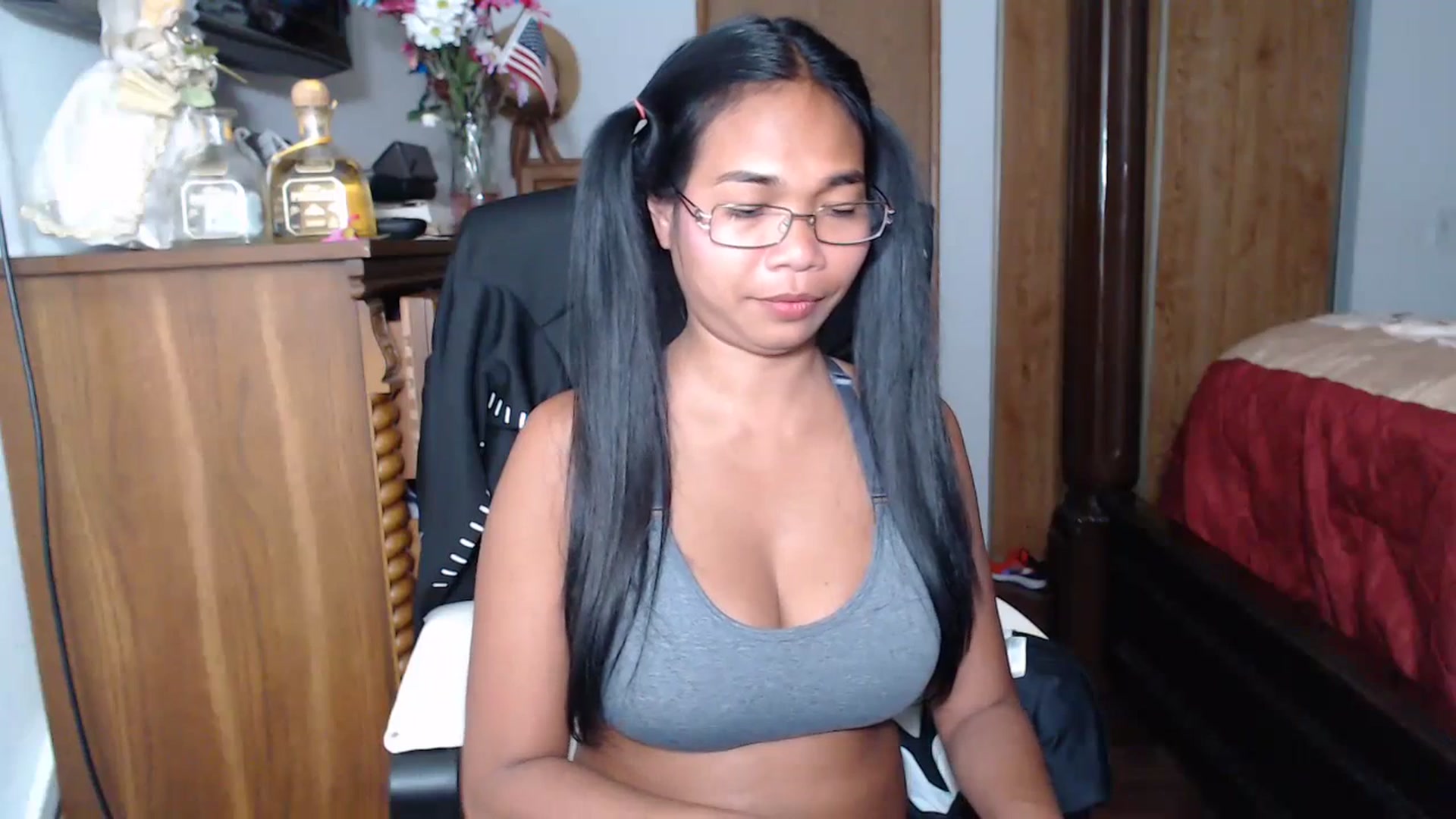 Gallery image thumbnail from Littlekai2023's myfreecams stream on, 07/04/2023, 24:01 image 3 of 20