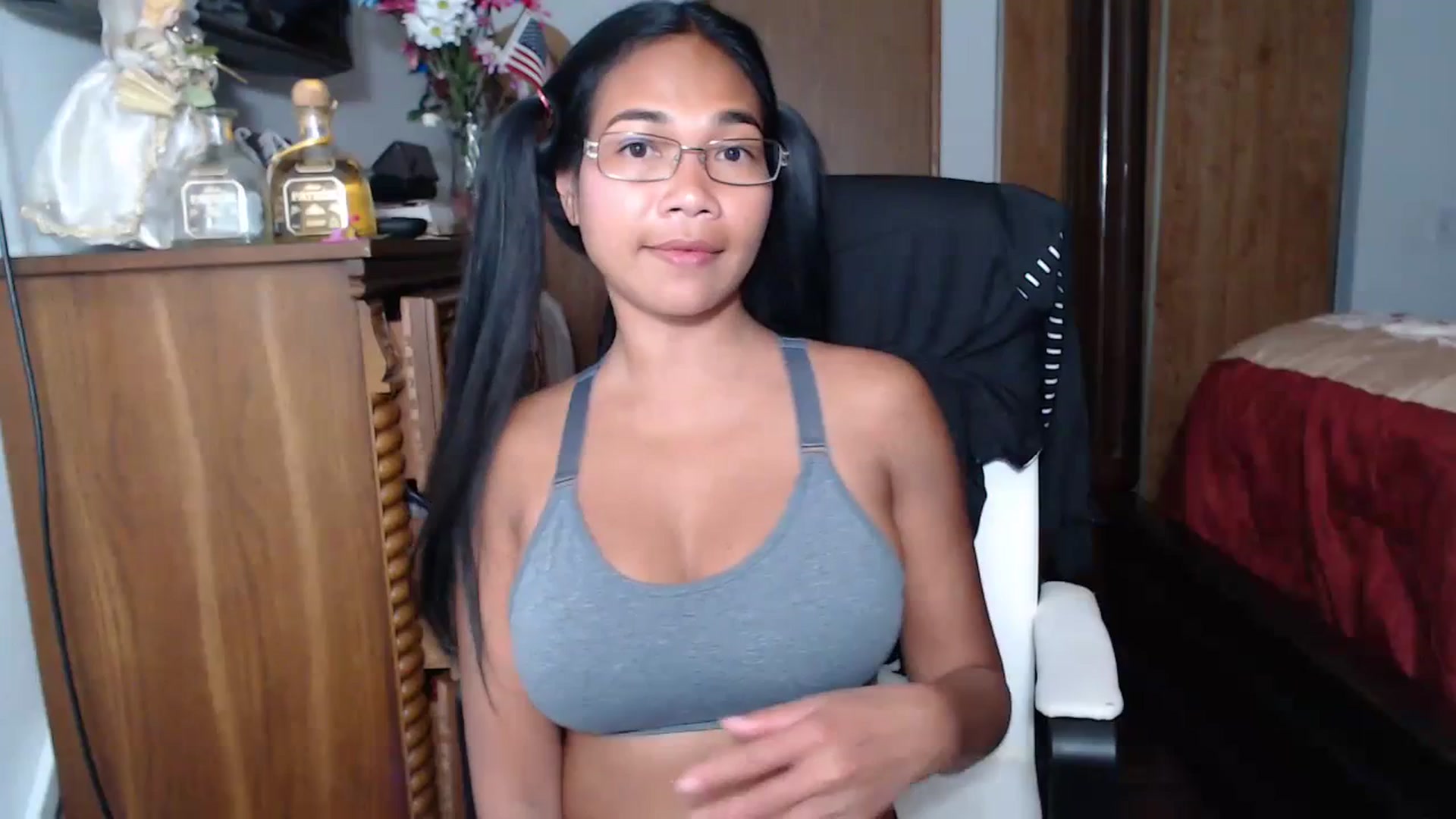 Gallery image thumbnail from Littlekai2023's myfreecams stream on, 07/04/2023, 03:29 image 1 of 20