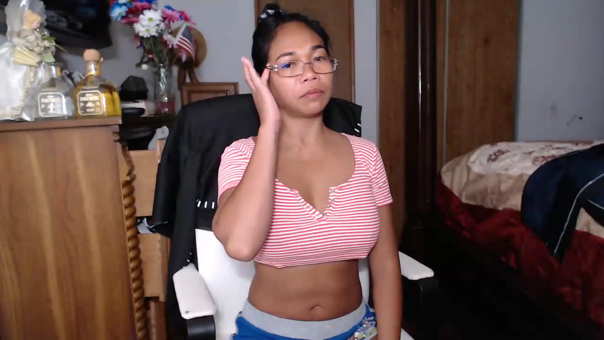 Gallery image thumbnail from Littlekai2023's myfreecams stream on, 07/06/2023, 01:41 image 19 of 20