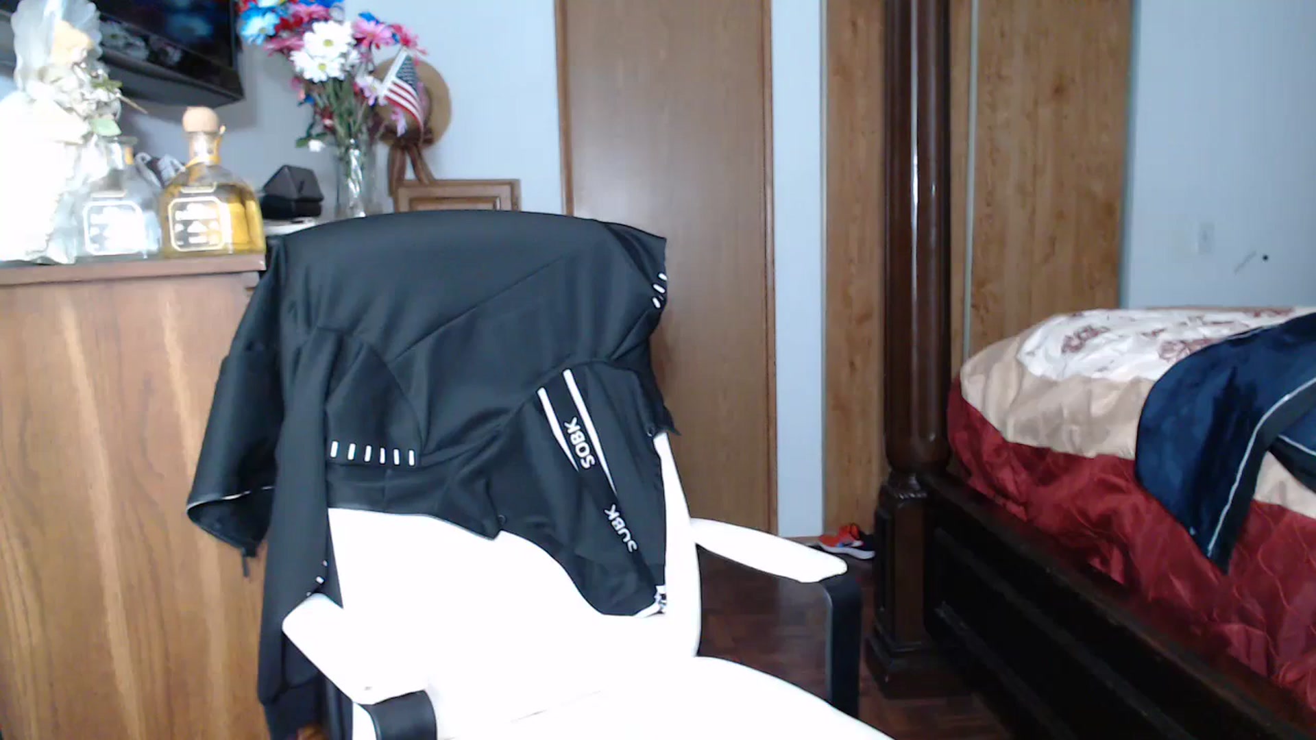 Gallery image thumbnail from Littlekai2023's myfreecams stream on, 07/06/2023, 01:41 image 4 of 20
