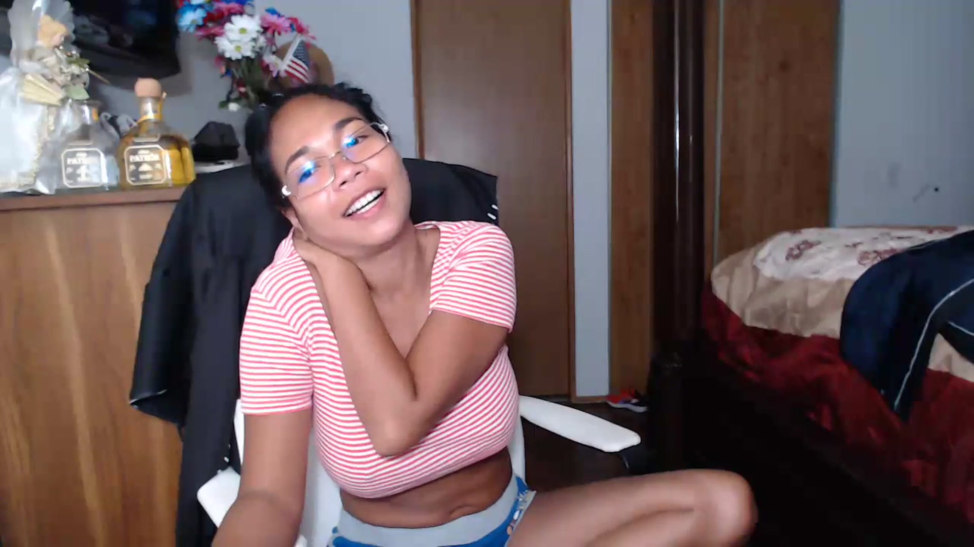 Gallery image thumbnail from Littlekai2023's myfreecams stream on, 07/06/2023, 01:41 image 9 of 20