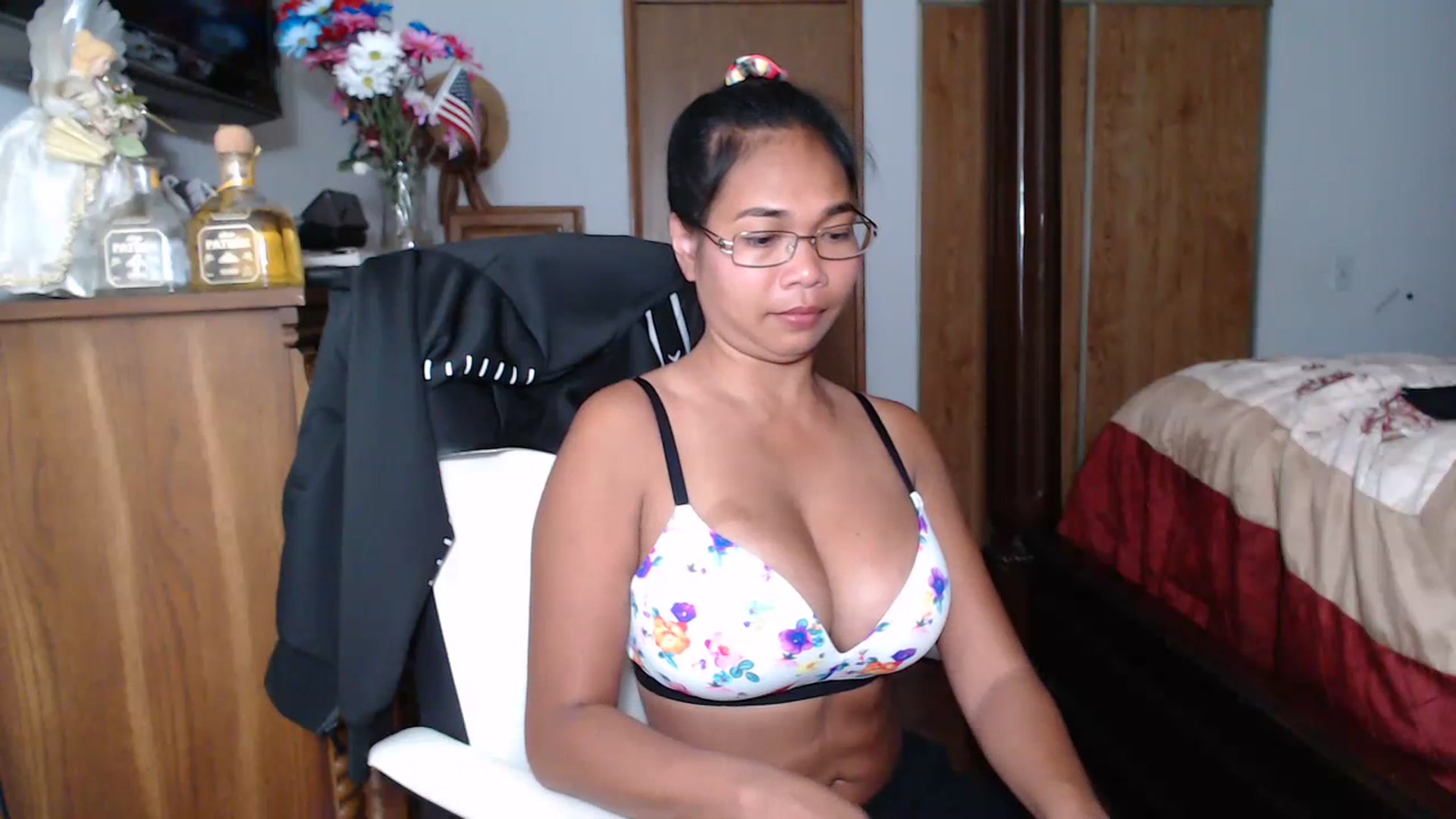 Gallery image thumbnail from Littlekai2023's myfreecams stream on, 07/07/2023, 02:11 image 6 of 20