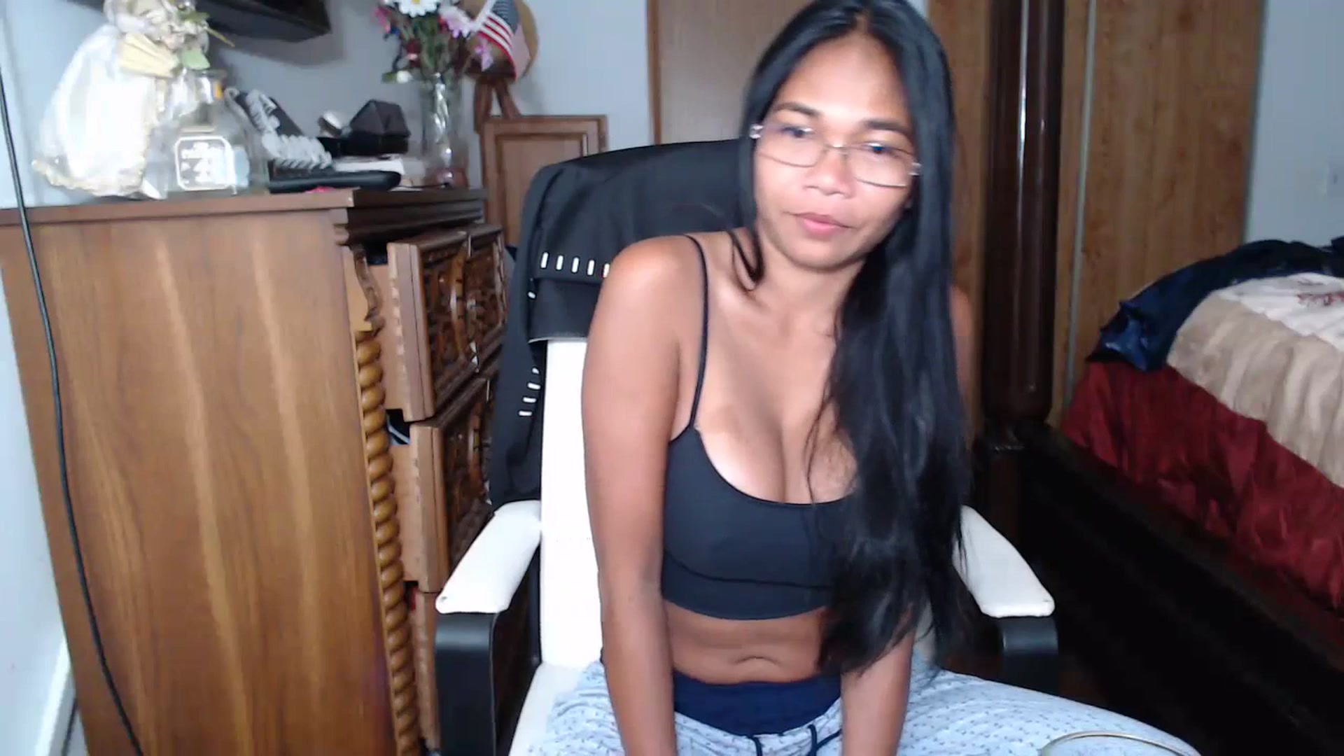 Gallery image thumbnail from Littlekai2023's myfreecams stream on, 07/07/2023, 18:18 image 2 of 20