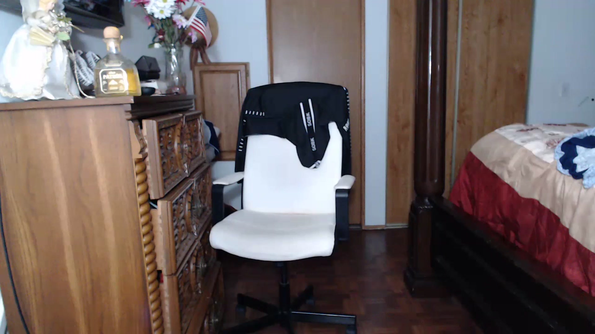 Gallery image thumbnail from Littlekai2023's myfreecams stream on, 07/07/2023, 18:39 image 8 of 20