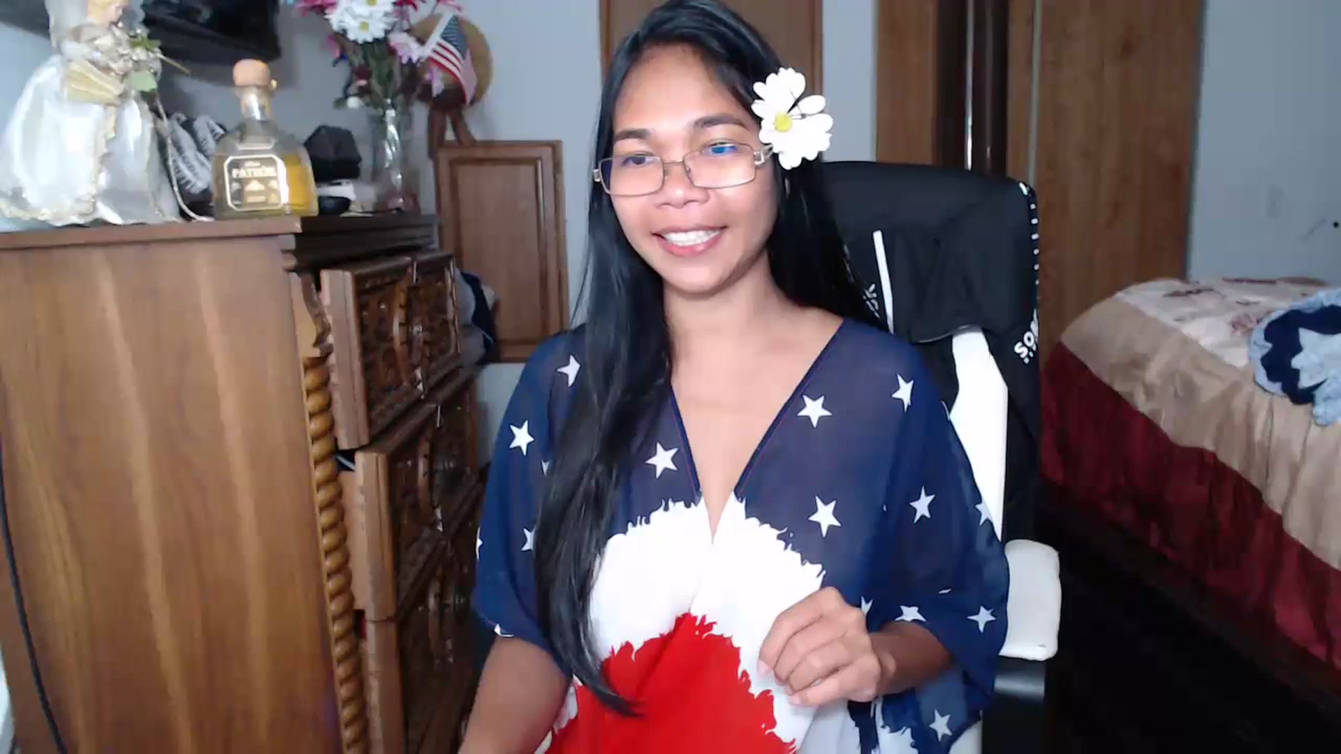 Gallery image thumbnail from Littlekai2023's myfreecams stream on, 07/07/2023, 18:39 image 3 of 20