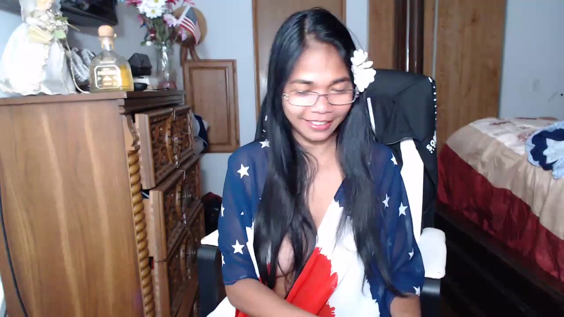 Gallery image thumbnail from Littlekai2023's myfreecams stream on, 07/07/2023, 18:39 image 7 of 20