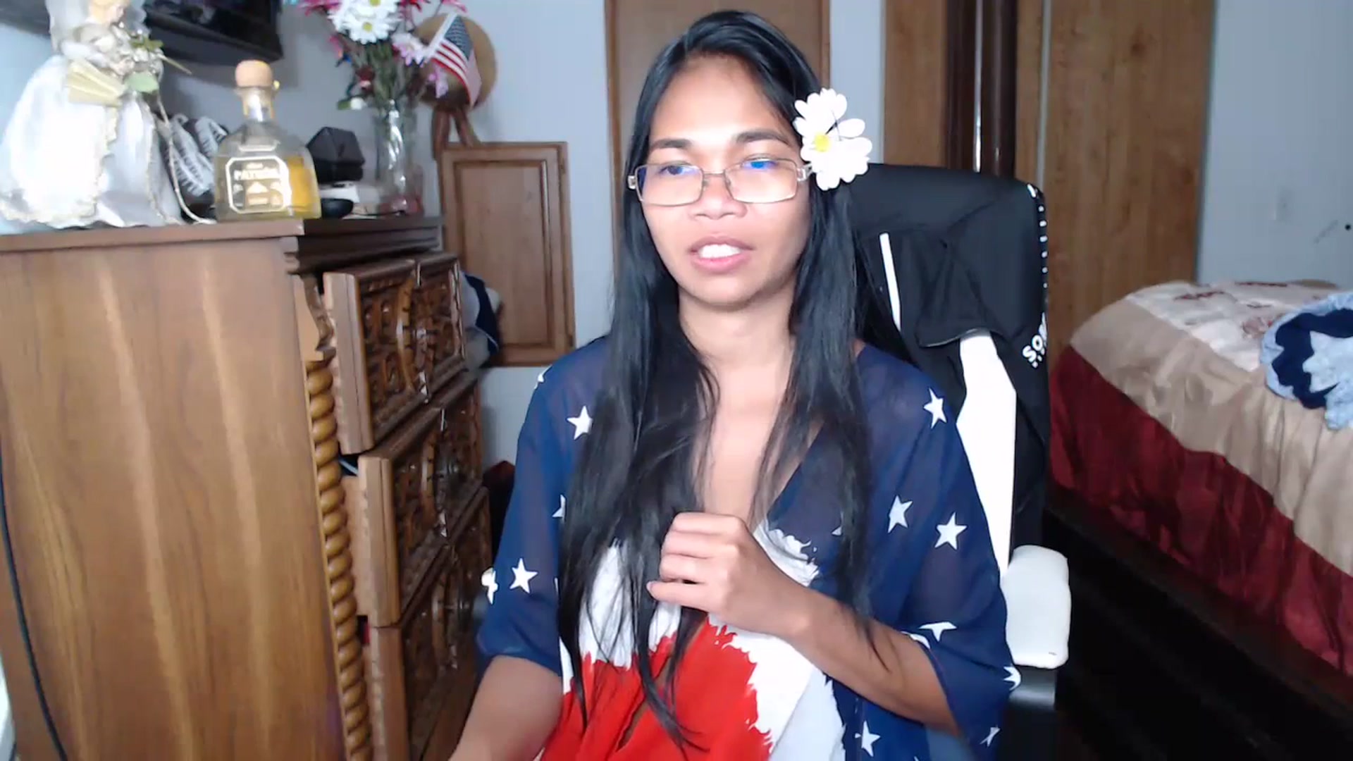 Gallery image thumbnail from Littlekai2023's myfreecams stream on, 07/07/2023, 18:39 image 6 of 20