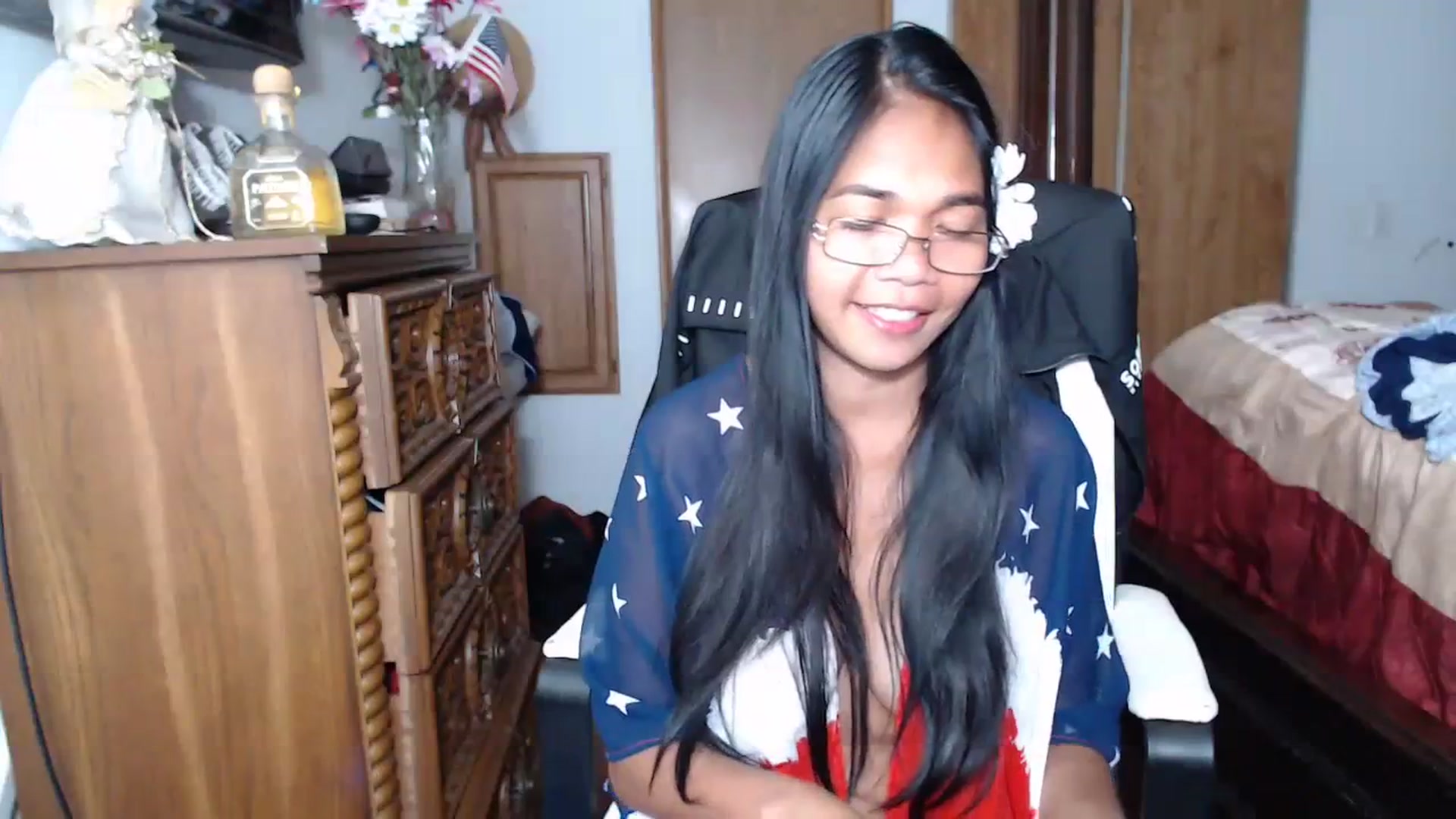 Gallery image thumbnail from Littlekai2023's myfreecams stream on, 07/07/2023, 18:39 image 12 of 20