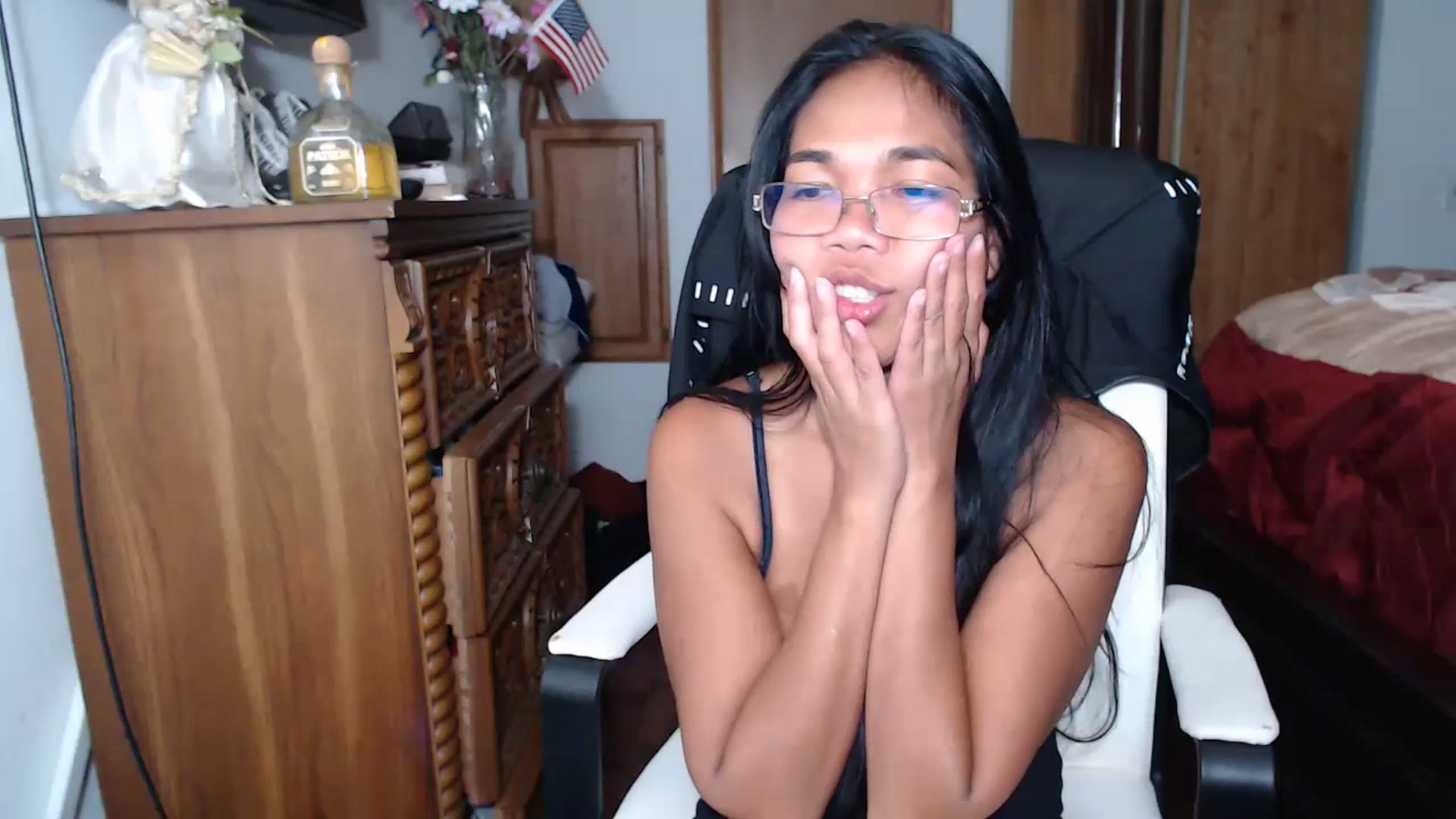 Gallery image thumbnail from Littlekai2023's myfreecams stream on, 07/08/2023, 08:33 image 12 of 20