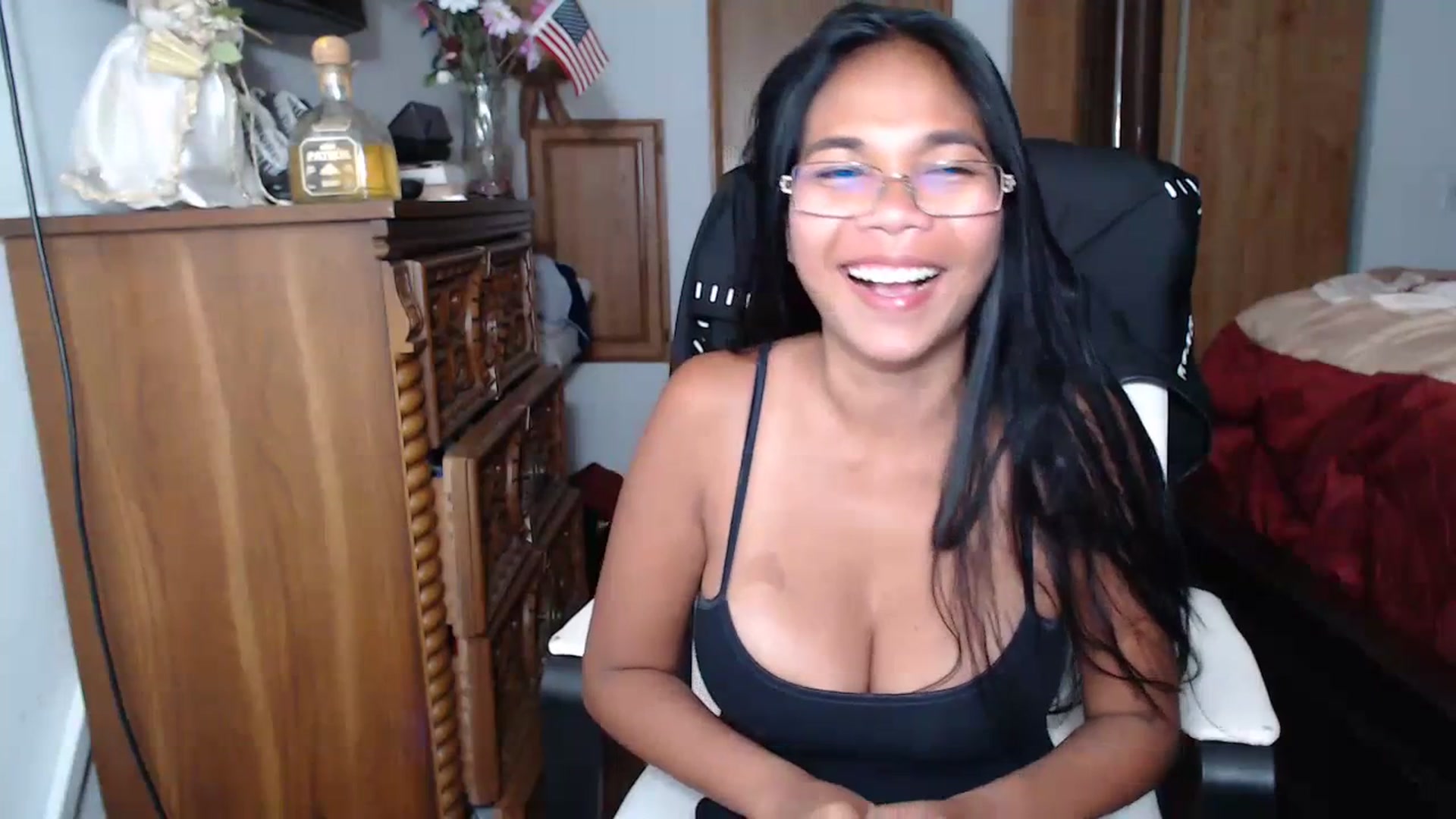 Gallery image thumbnail from Littlekai2023's myfreecams stream on, 07/08/2023, 08:33 image 10 of 20