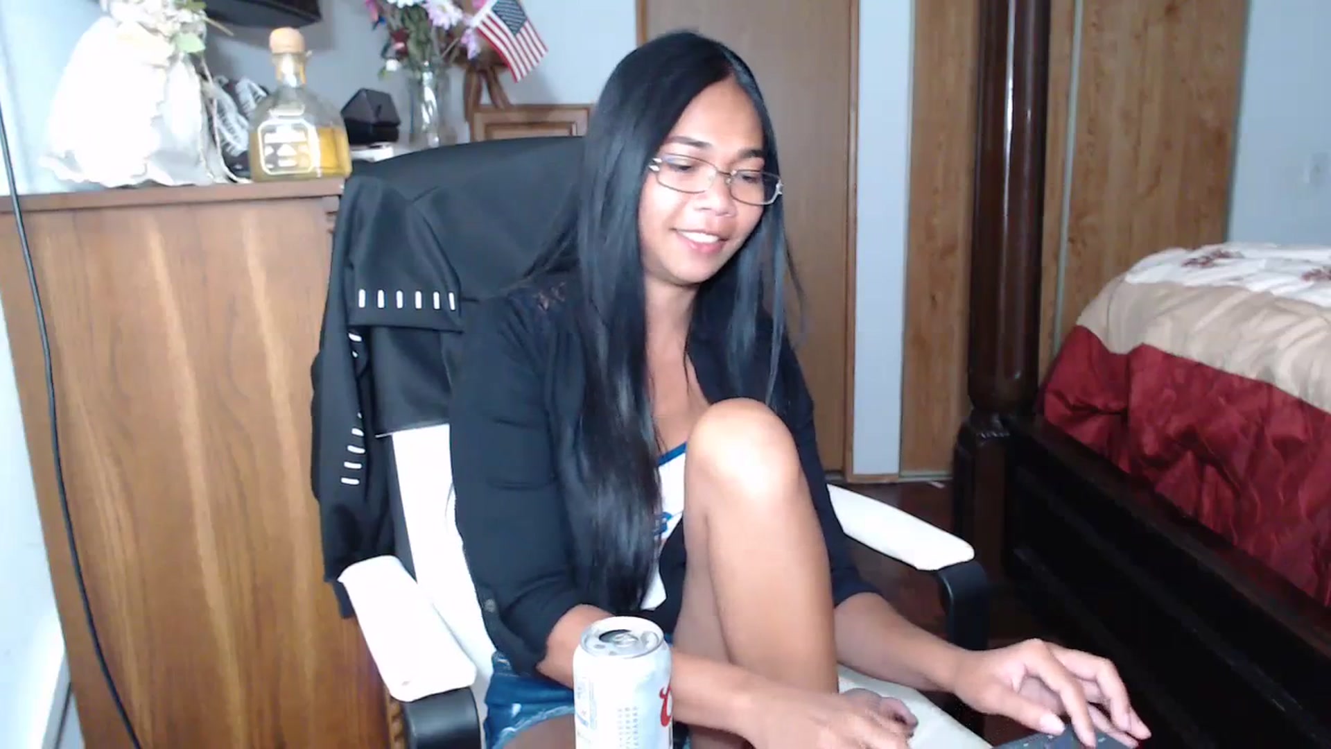 Gallery image thumbnail from Littlekai2023's myfreecams stream on, 07/09/2023, 24:02 image 18 of 20