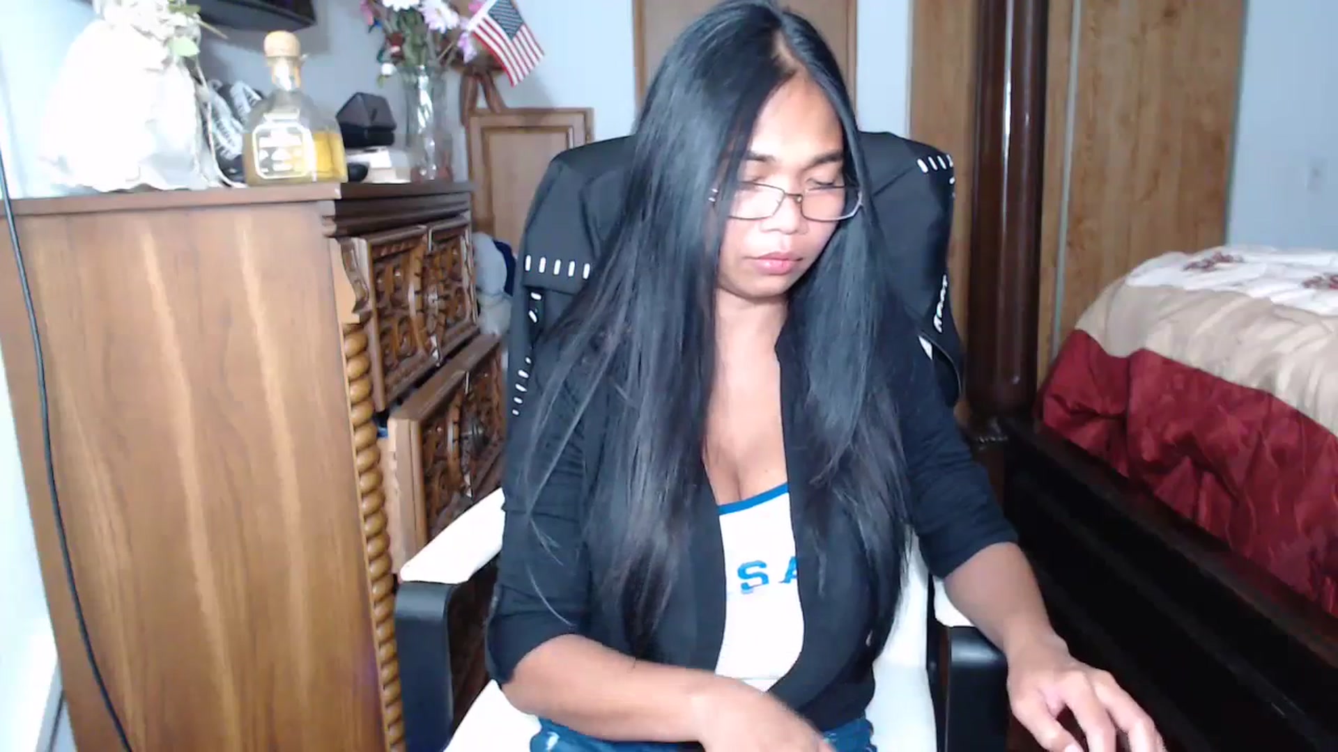 Gallery image thumbnail from Littlekai2023's myfreecams stream on, 07/09/2023, 02:44 image 12 of 20
