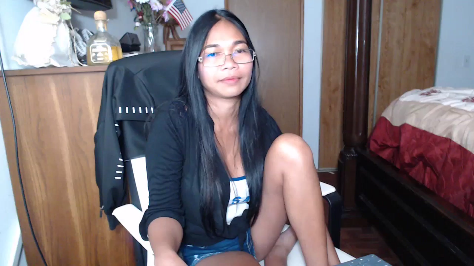 Gallery image thumbnail from Littlekai2023's myfreecams stream on, 07/09/2023, 02:44 image 13 of 20