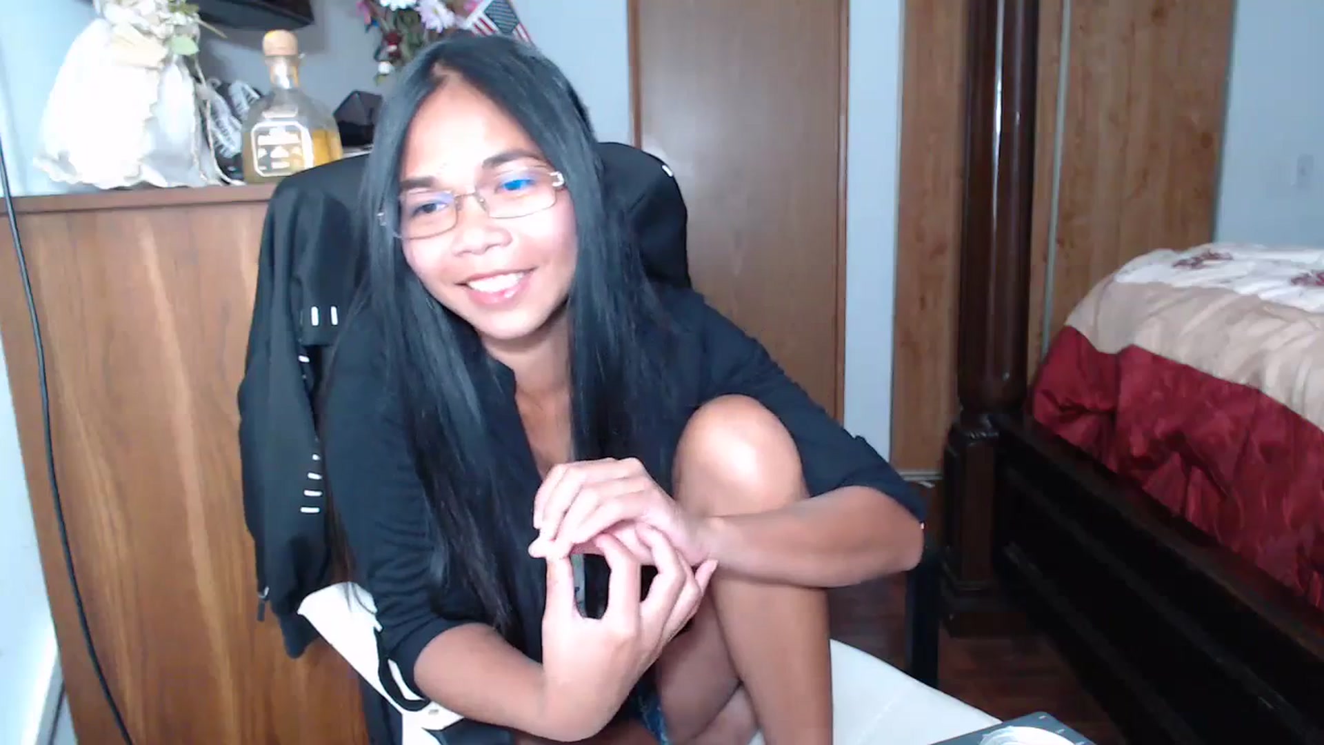 Gallery image thumbnail from Littlekai2023's myfreecams stream on, 07/09/2023, 02:44 image 14 of 20