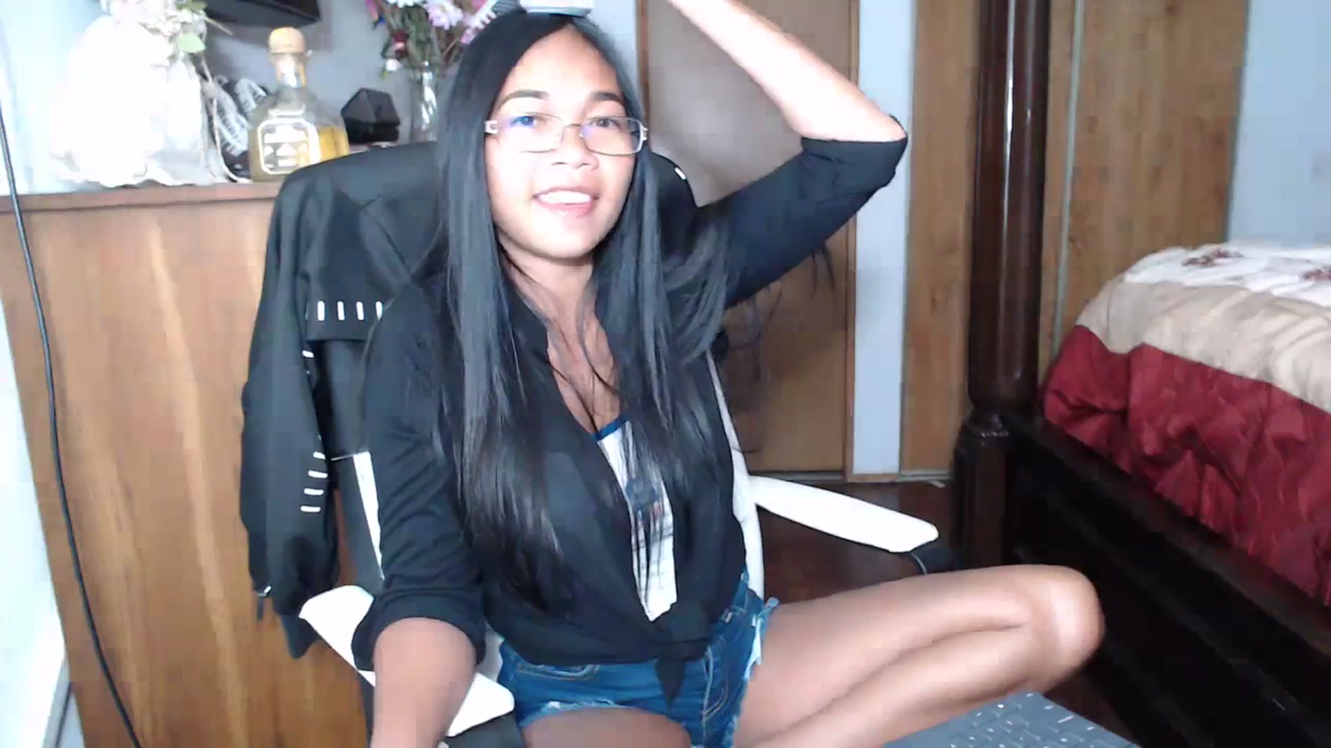 Gallery image thumbnail from Littlekai2023's myfreecams stream on, 07/09/2023, 02:44 image 2 of 20