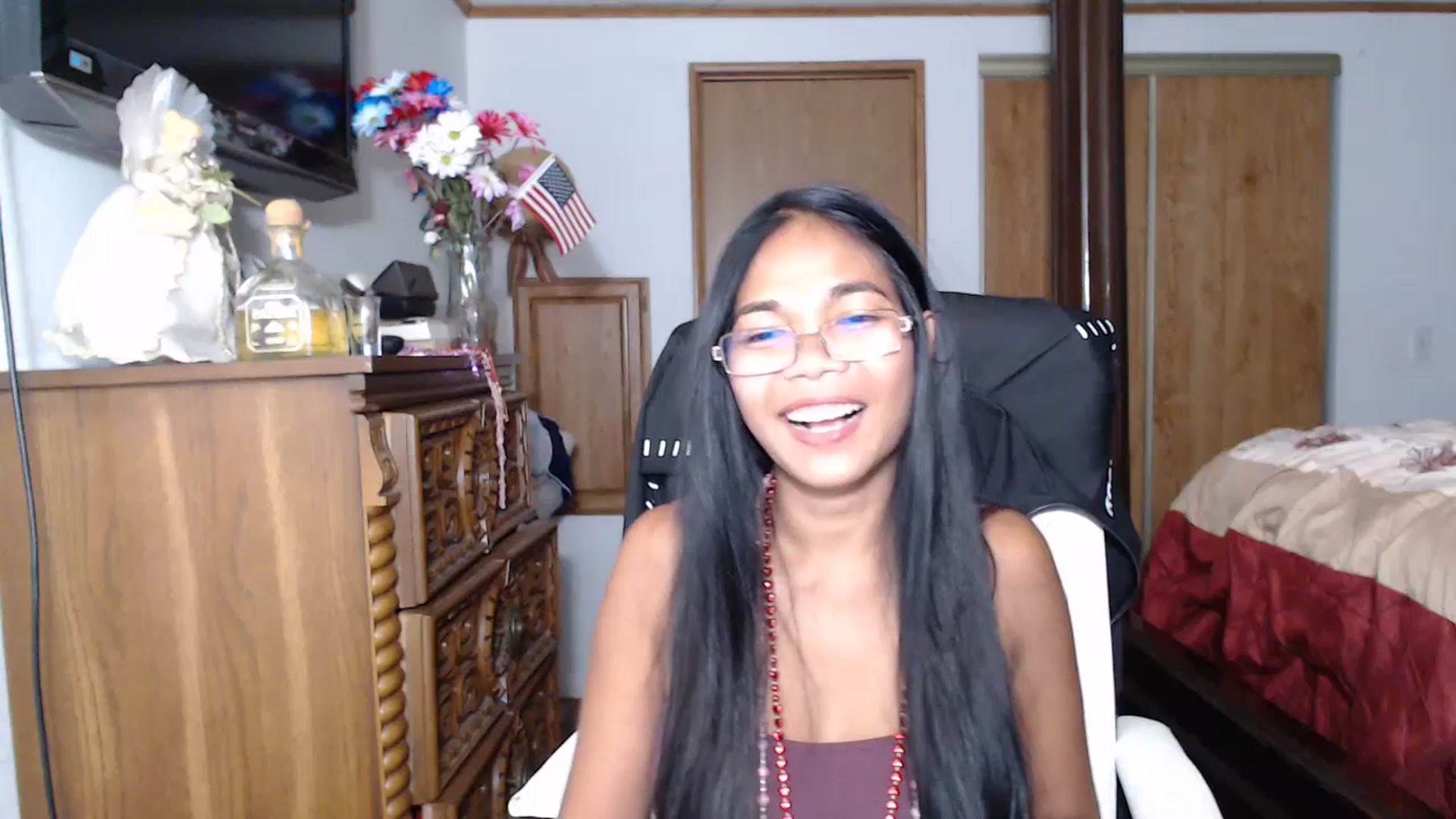 Gallery image thumbnail from Littlekai2023's myfreecams stream on, 07/09/2023, 06:34 image 18 of 20