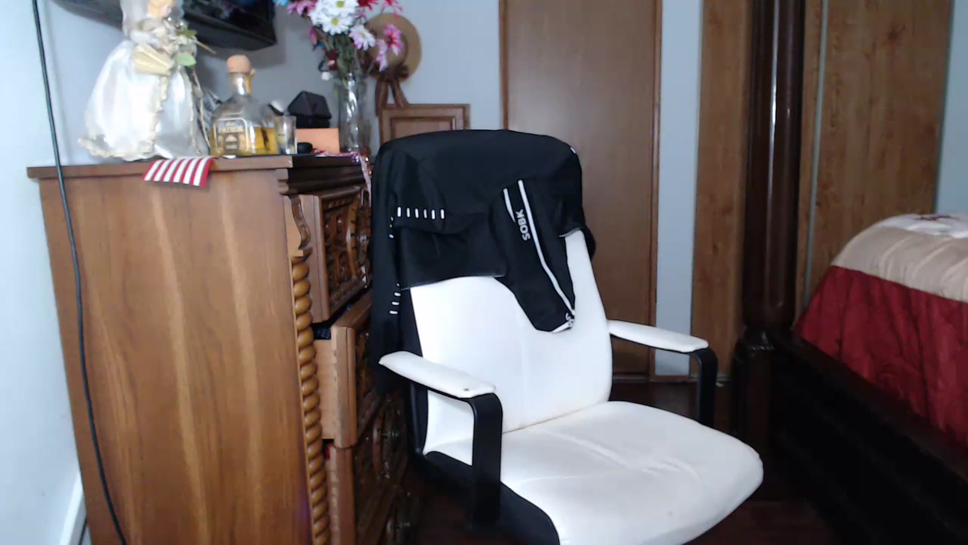 Gallery image thumbnail from Littlekai2023's myfreecams stream on, 07/09/2023, 23:31 image 3 of 20