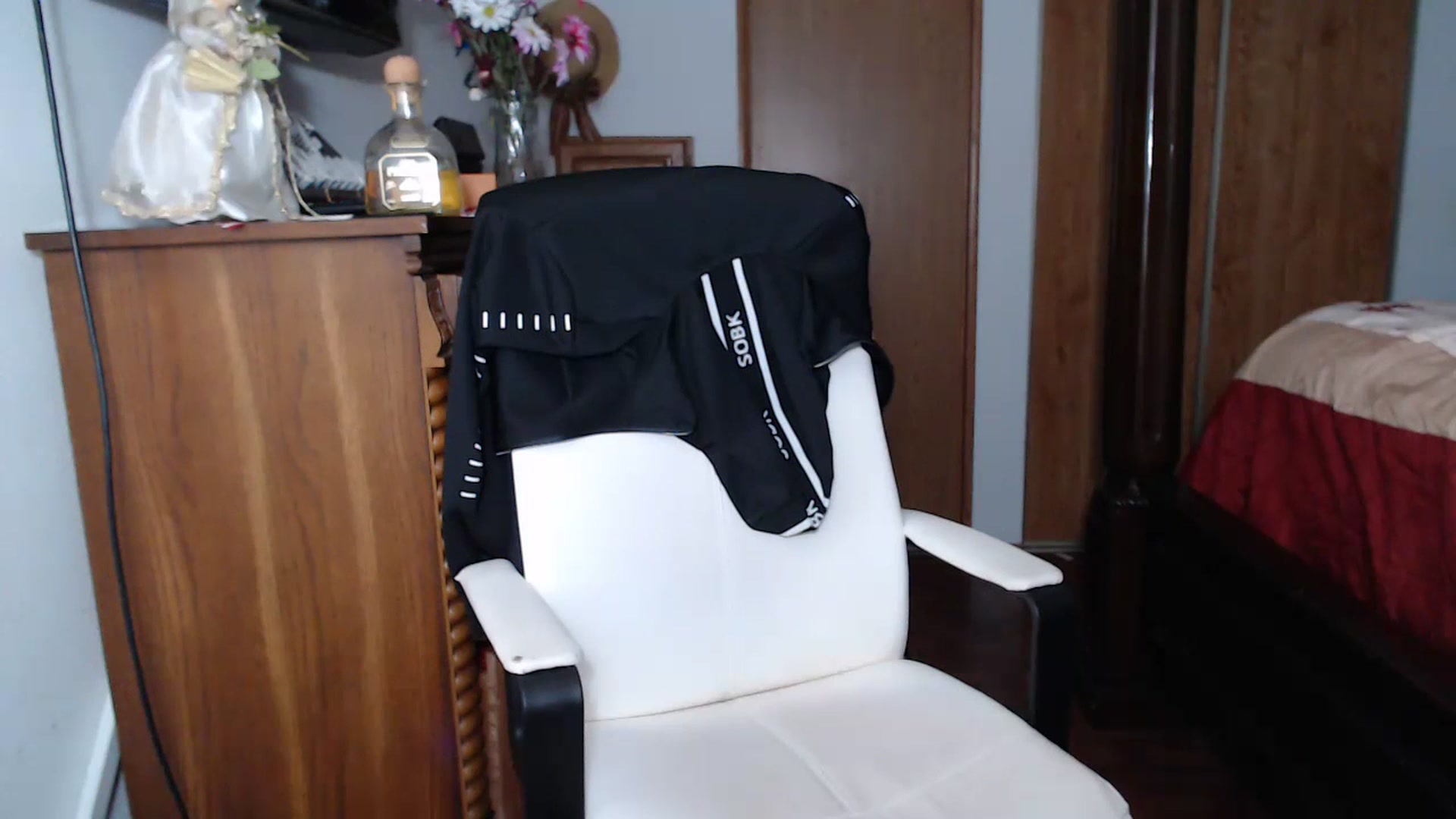 Gallery image thumbnail from Littlekai2023's myfreecams stream on, 07/10/2023, 02:54 image 5 of 20