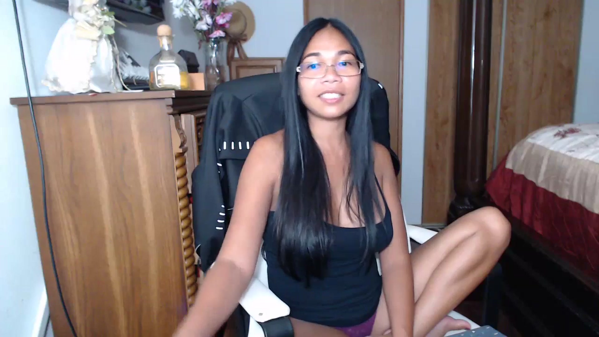 Gallery image thumbnail from Littlekai2023's myfreecams stream on, 07/12/2023, 02:59 image 2 of 20