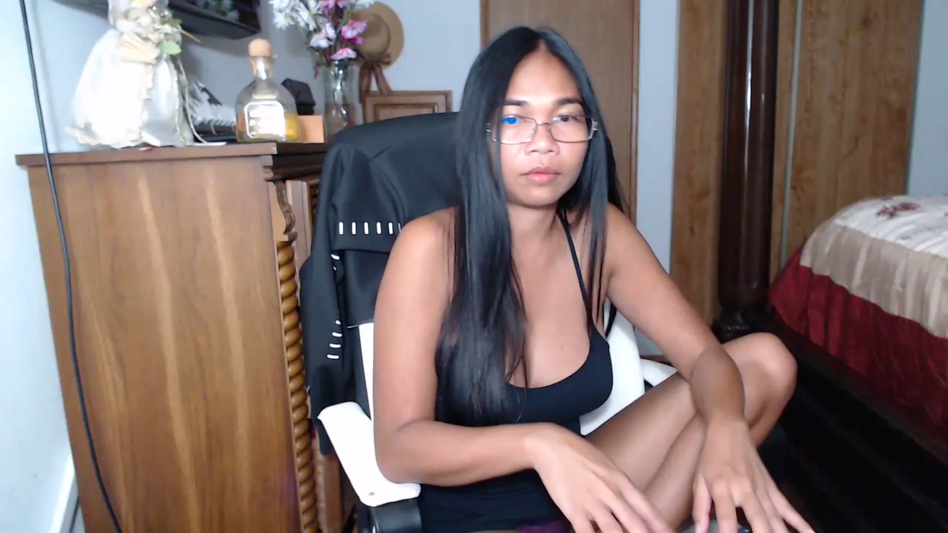 Gallery image thumbnail from Littlekai2023's myfreecams stream on, 07/12/2023, 02:59 image 15 of 20