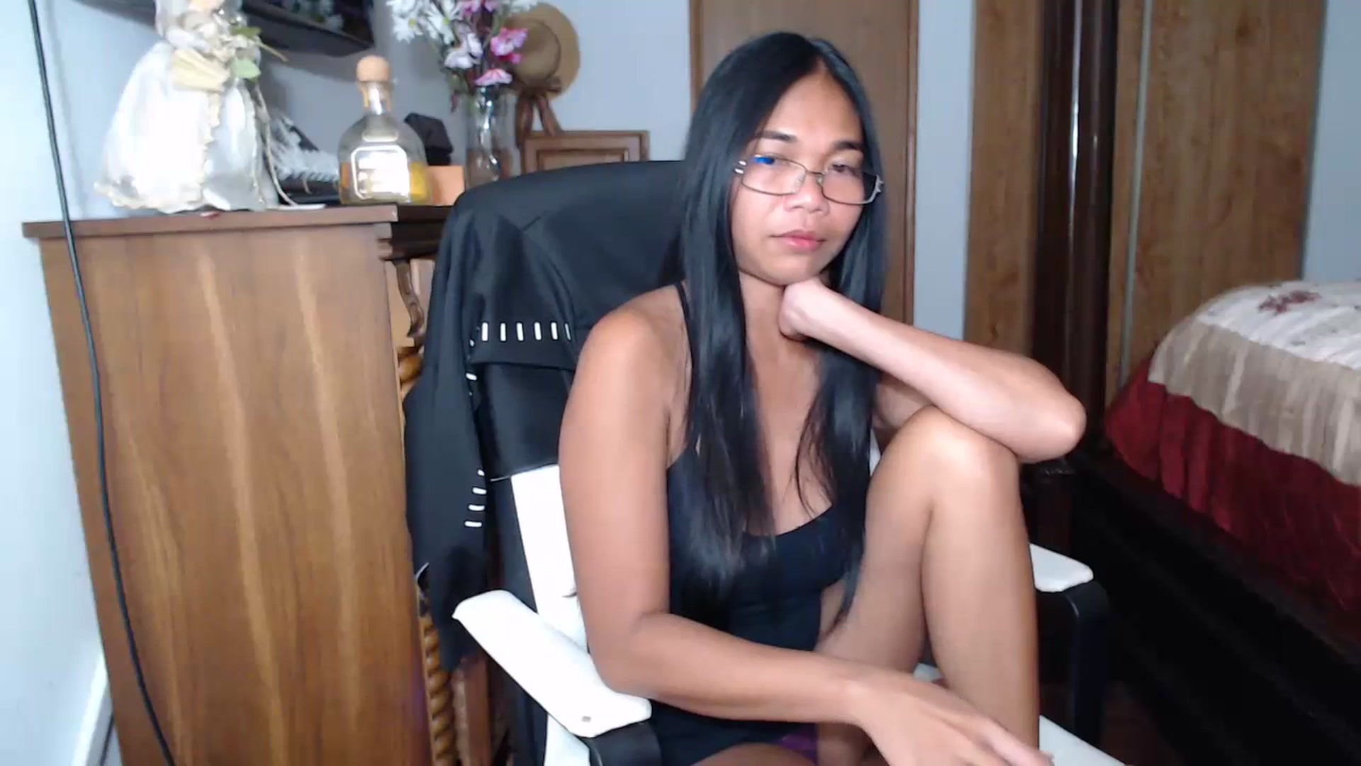 Gallery image thumbnail from Littlekai2023's myfreecams stream on, 07/12/2023, 02:59 image 6 of 20