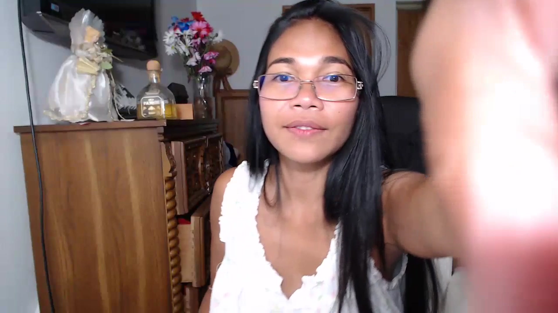 Gallery image thumbnail from Littlekai2023's myfreecams stream on, 07/12/2023, 07:30 image 11 of 20