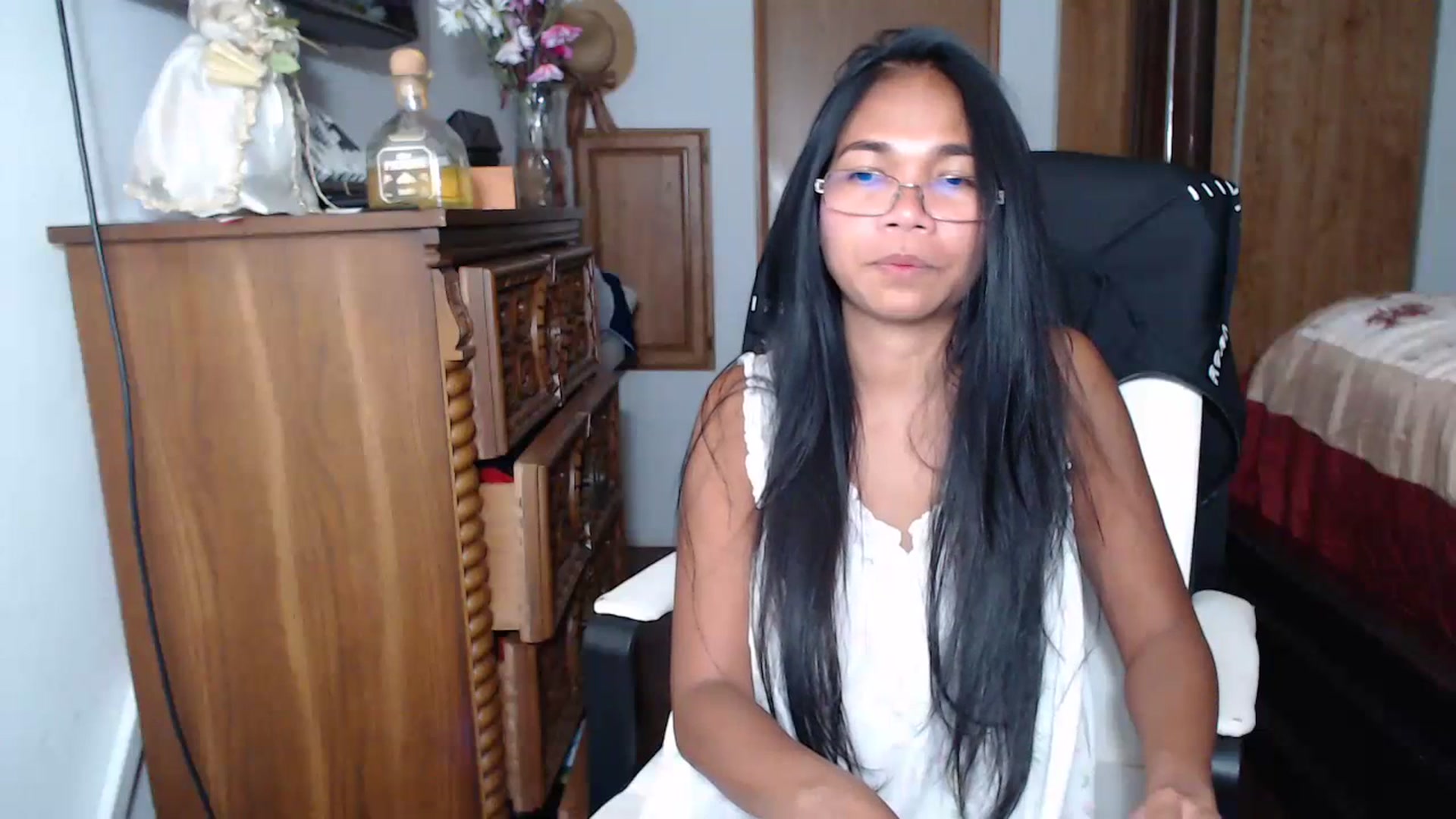 Gallery image thumbnail from Littlekai2023's myfreecams stream on, 07/12/2023, 07:30 image 12 of 20