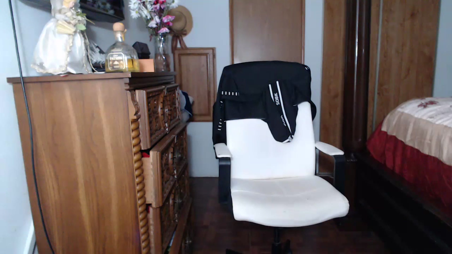 Gallery image thumbnail from Littlekai2023's myfreecams stream on, 07/12/2023, 07:30 image 2 of 20