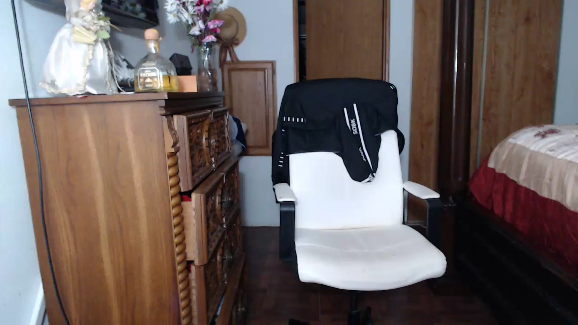 Gallery image thumbnail from Littlekai2023's myfreecams stream on, 07/12/2023, 07:30 image 1 of 20