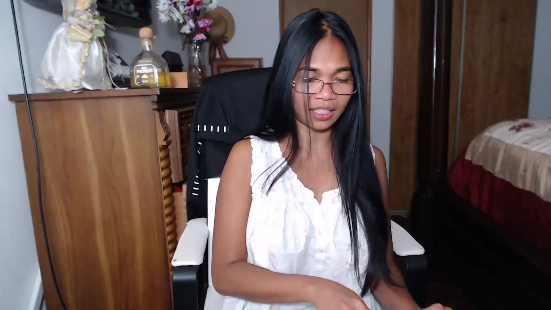 Gallery image thumbnail from Littlekai2023's myfreecams stream on, 07/12/2023, 07:30 image 6 of 20