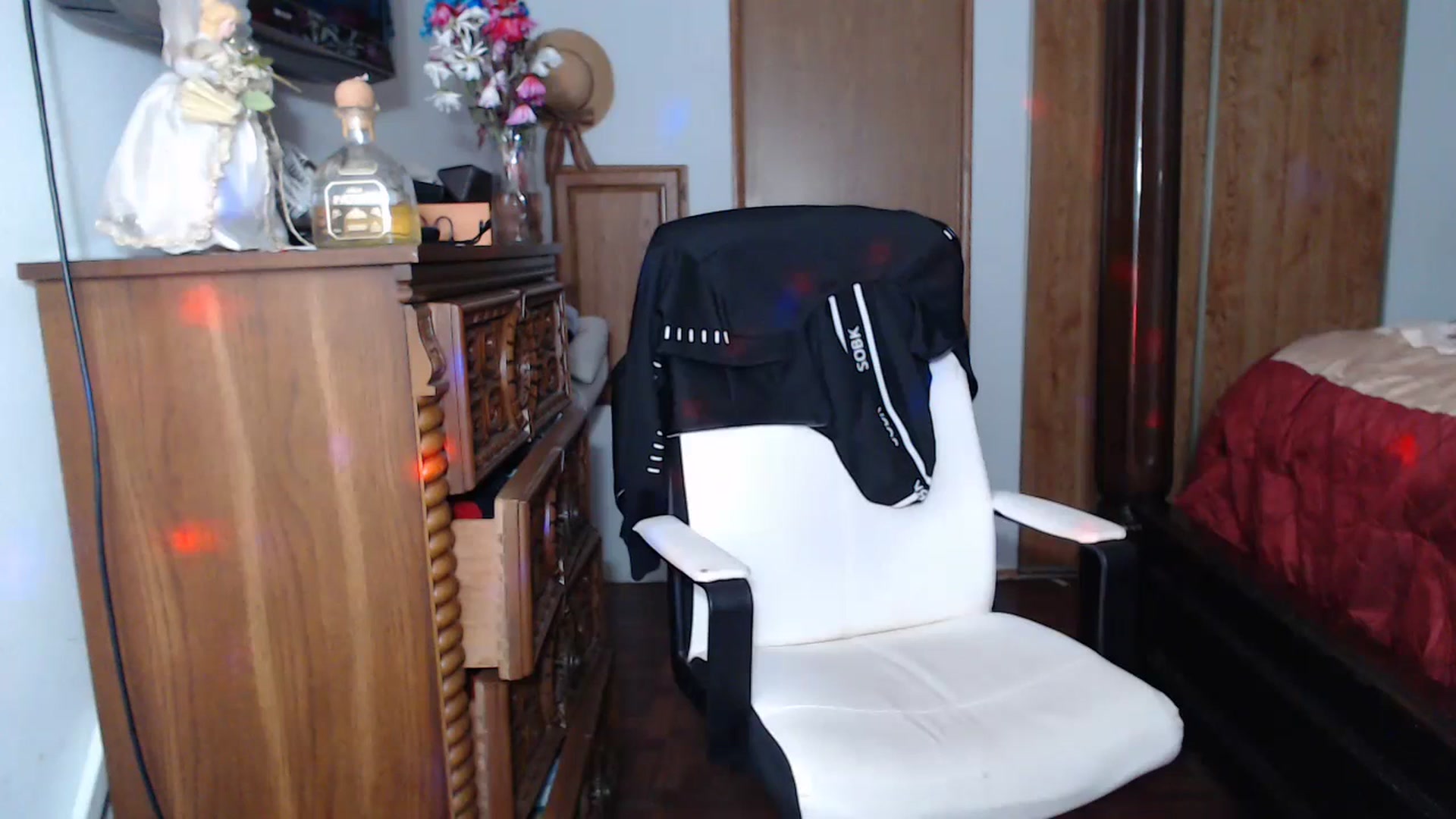 Gallery image thumbnail from Littlekai2023's myfreecams stream on, 07/15/2023, 03:49 image 11 of 20