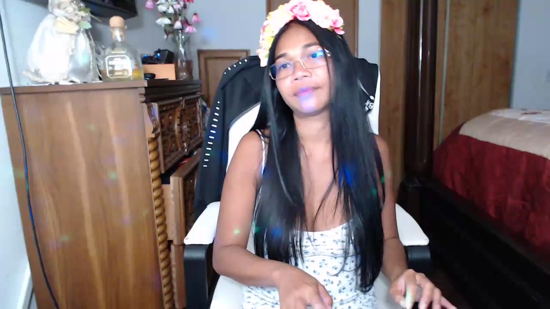 Gallery image thumbnail from Littlekai2023's myfreecams stream on, 07/16/2023, 01:50 image 19 of 20