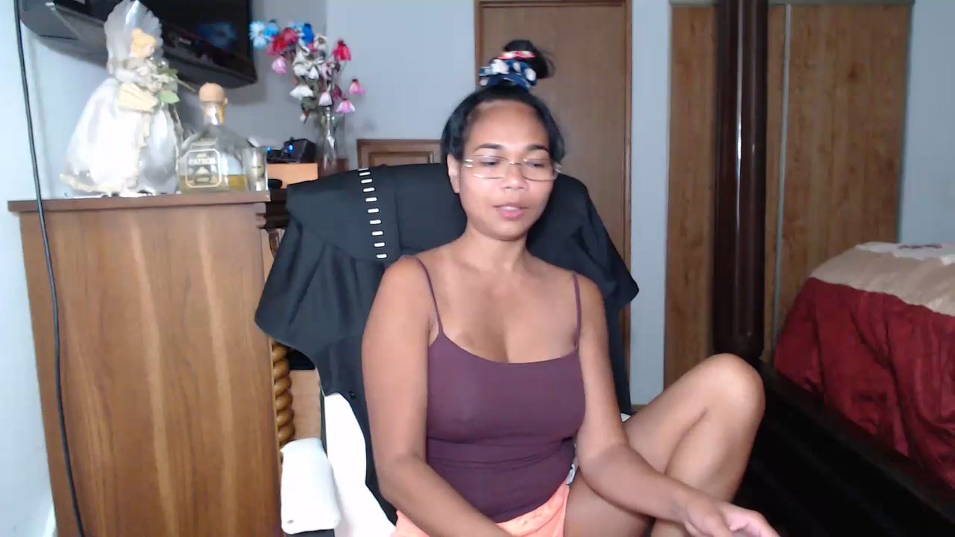 Gallery image thumbnail from Littlekai2023's myfreecams stream on, 07/16/2023, 22:36 image 3 of 20