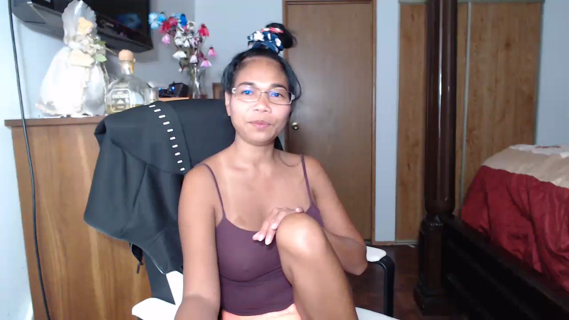 Gallery image thumbnail from Littlekai2023's myfreecams stream on, 07/16/2023, 22:36 image 8 of 20