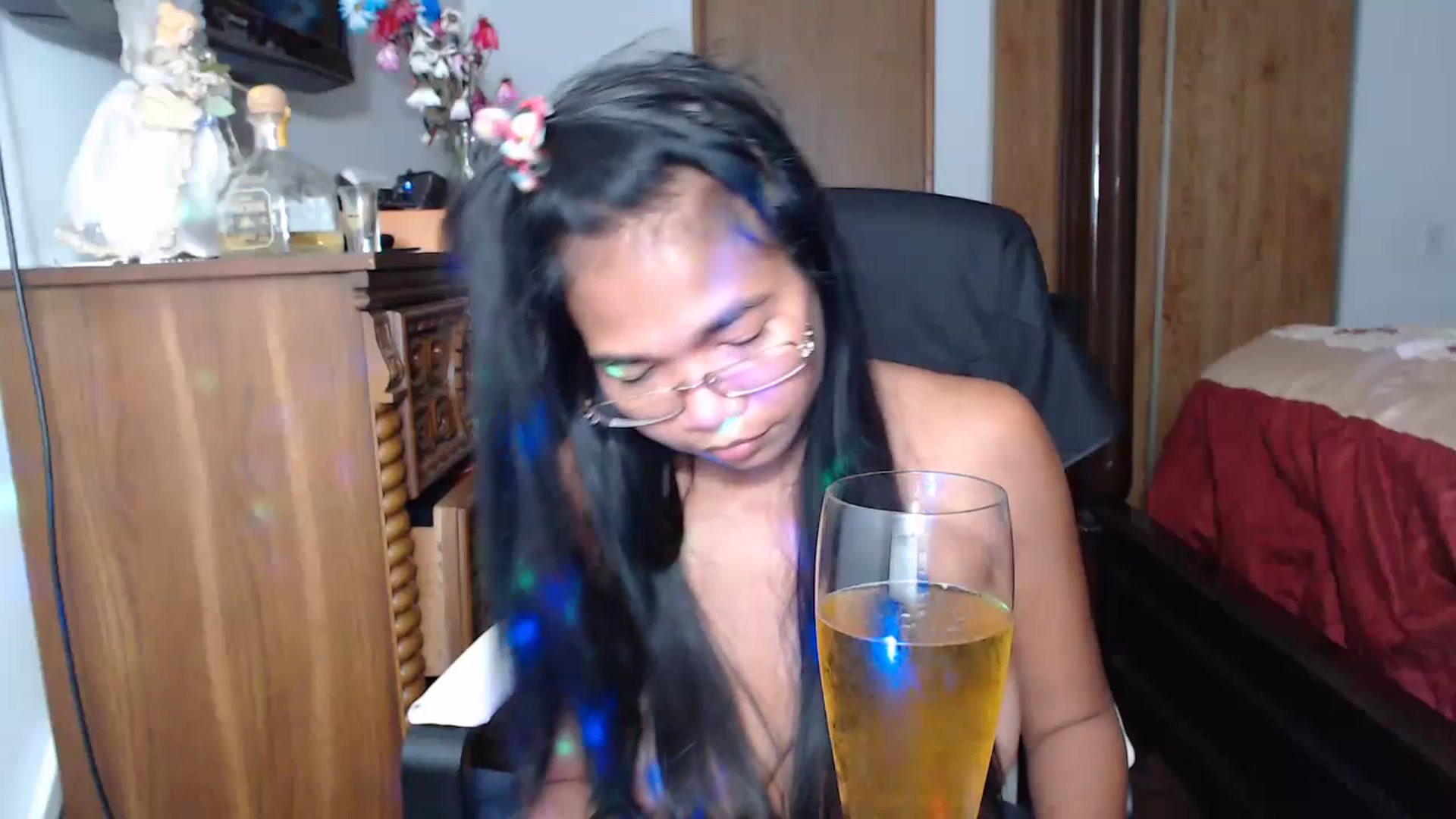 Gallery image thumbnail from Littlekai2023's myfreecams stream on, 07/17/2023, 01:11 image 2 of 20