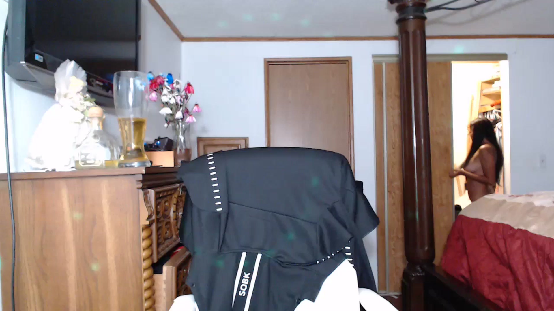 Gallery image thumbnail from Littlekai2023's myfreecams stream on, 07/17/2023, 01:11 image 13 of 20