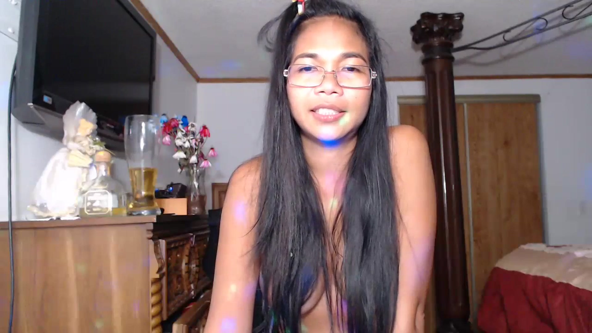 Gallery image thumbnail from Littlekai2023's myfreecams stream on, 07/17/2023, 01:11 image 15 of 20