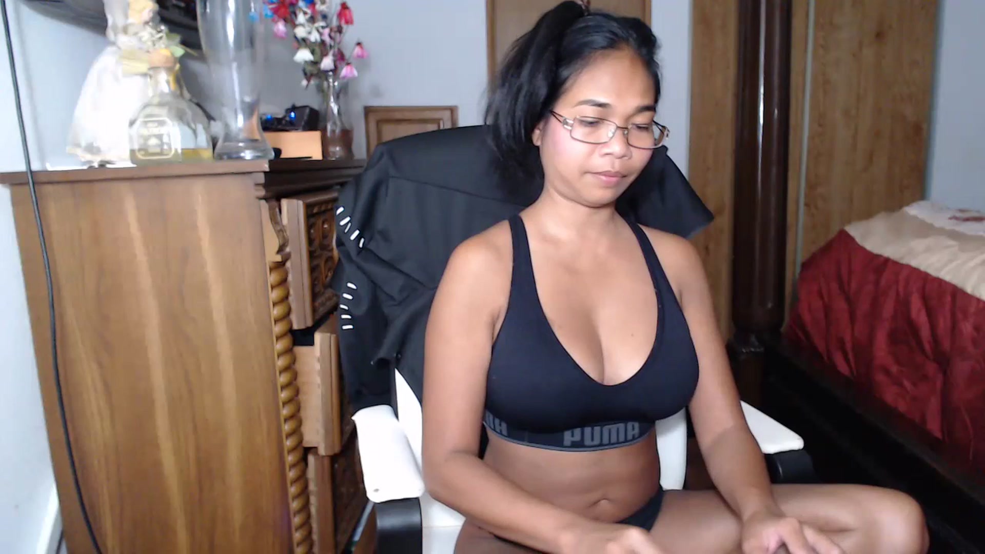 Gallery image thumbnail from Littlekai2023's myfreecams stream on, 07/19/2023, 02:36 image 1 of 20