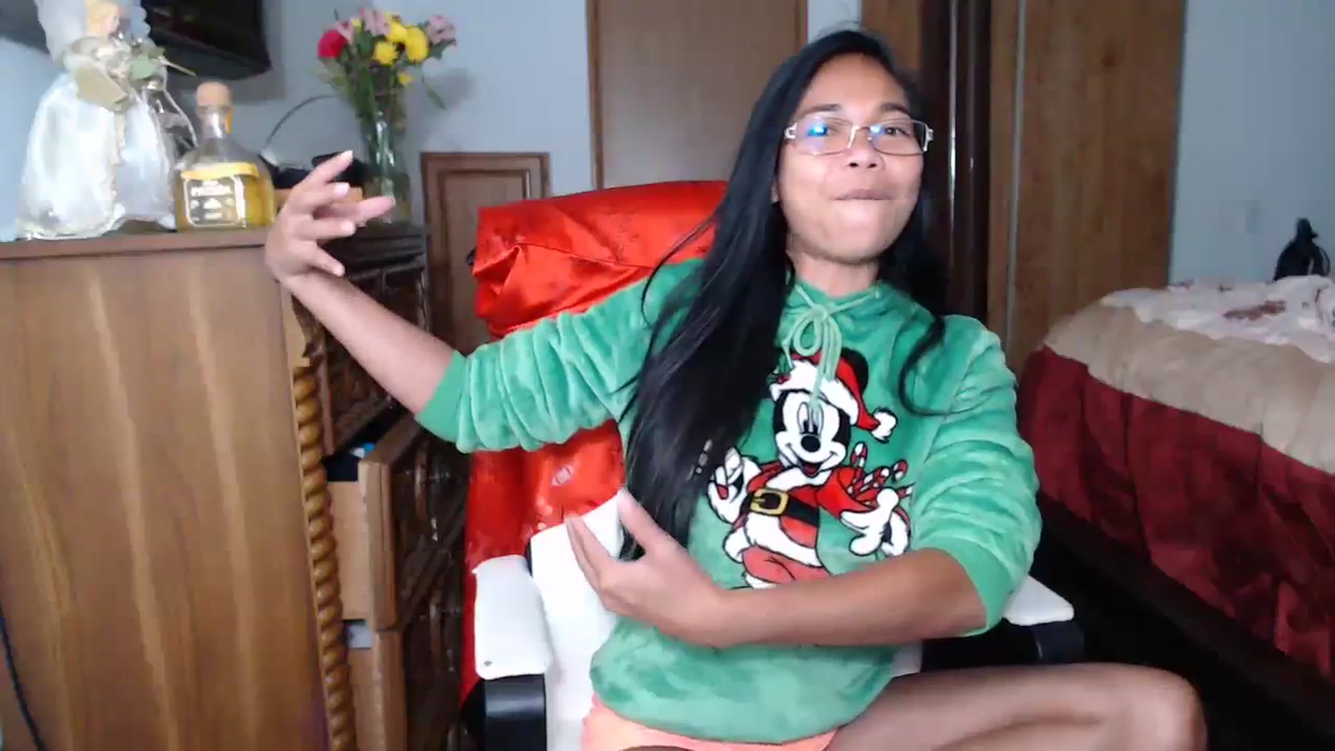 Gallery image thumbnail from Littlekai2023's myfreecams stream on, 07/25/2023, 06:34 image 4 of 20