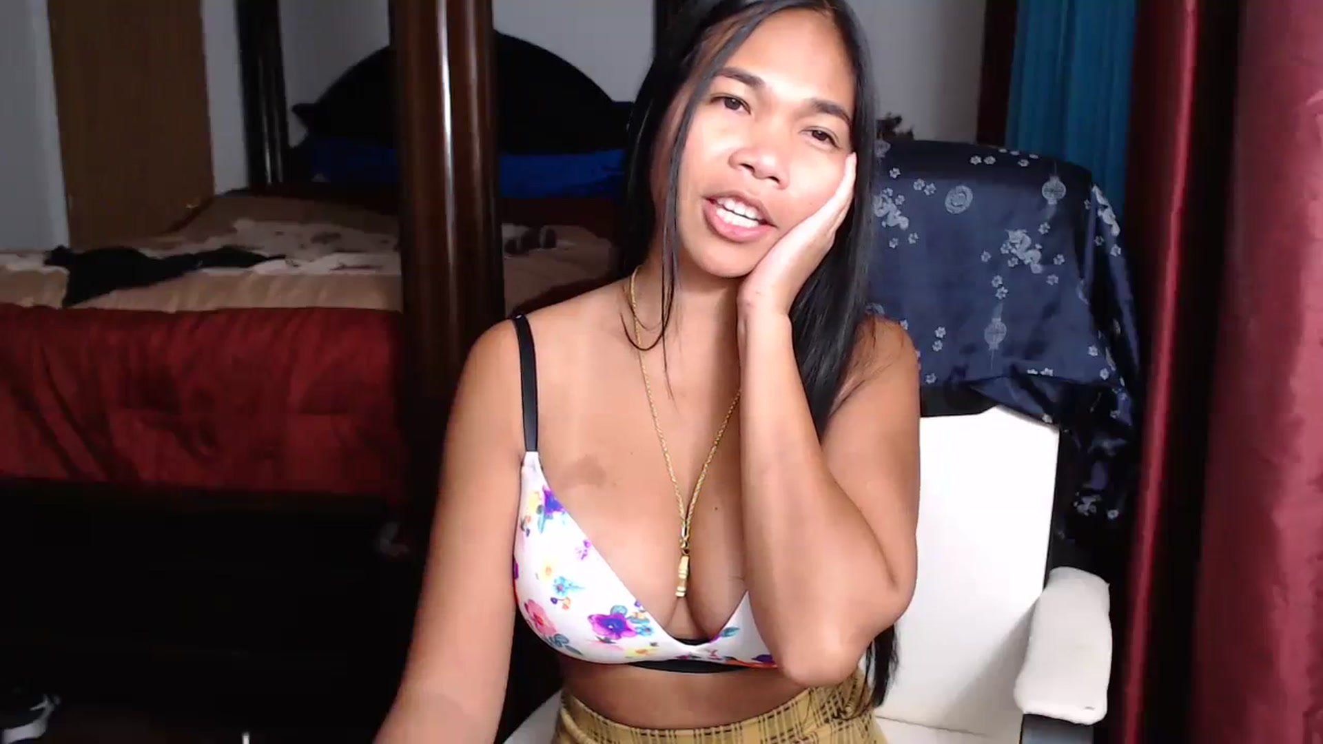 Gallery image thumbnail from Littlekai2023's myfreecams stream on, 08/01/2023, 04:17 image 10 of 20