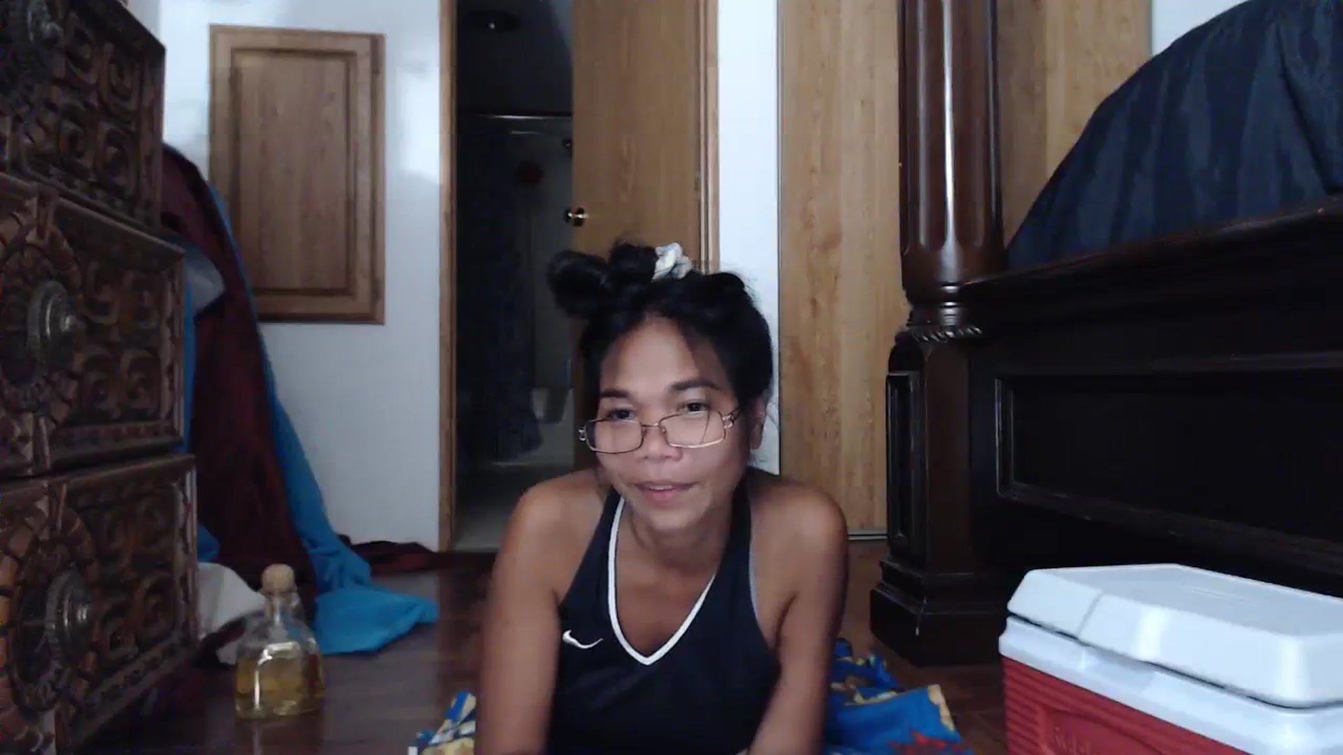 Gallery image thumbnail from Littlekai2023's myfreecams stream on, 08/07/2023, 04:29 image 10 of 20
